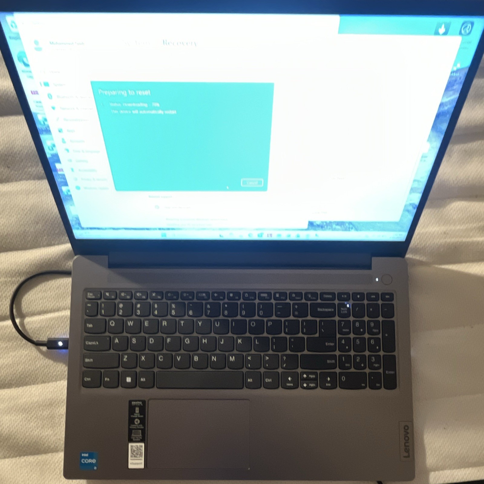 Lenovo IdeaPad Slim 3i 15.6” Intel Core i3-N305 8GB RAM Windows 11 — Barely Used