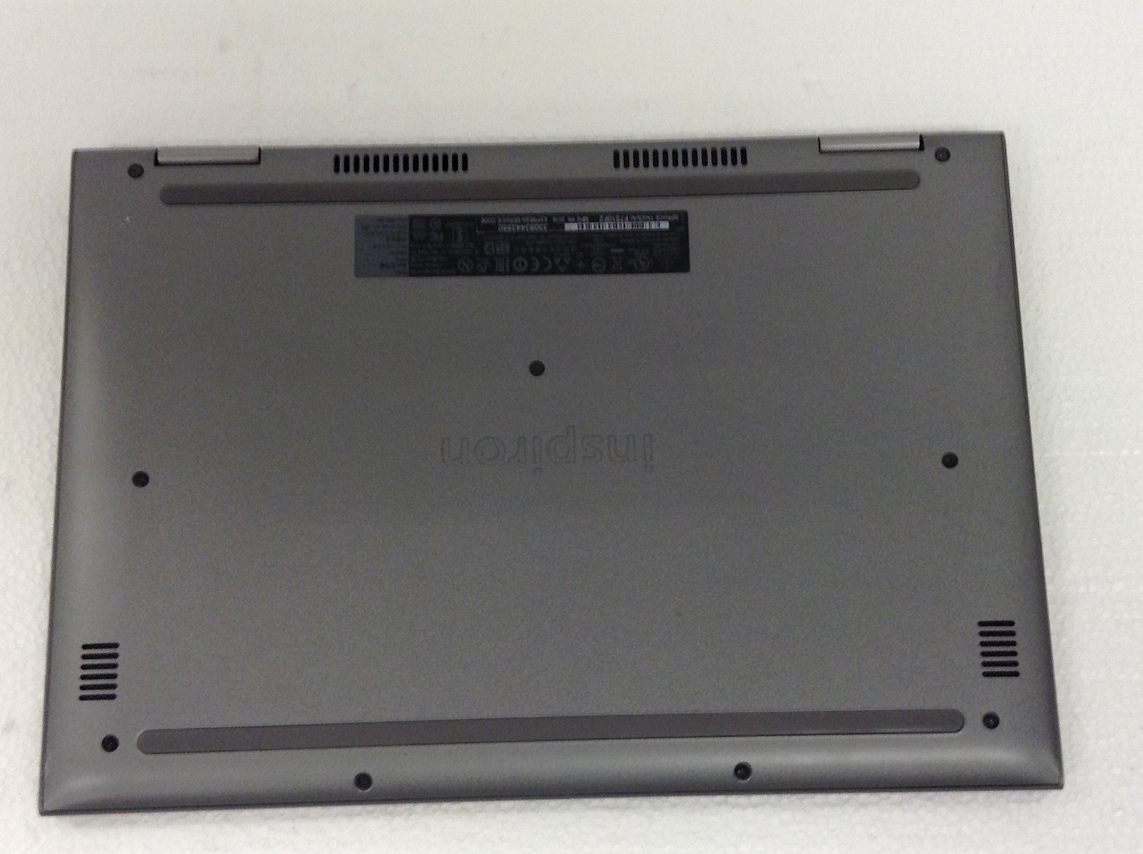 Dell Inspiron 13-5378 Laptop i5-7200U 2.50GHz 13.3″ FHD Touch, No HD & Ram