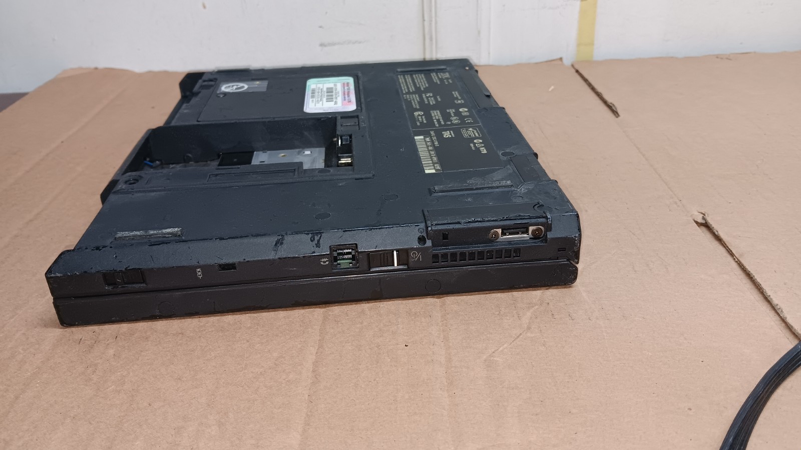 Vintage IBM ThinkPad 600 Laptop Intel Pentium II 13″ LCD Screen IBM TYPE 2645 PR