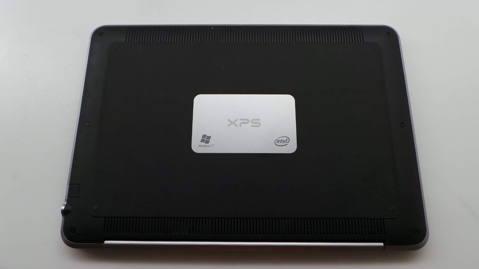 Dell XPS L421X | 14″ | i5-3317U | 8GB 256GB SSD | Linux
