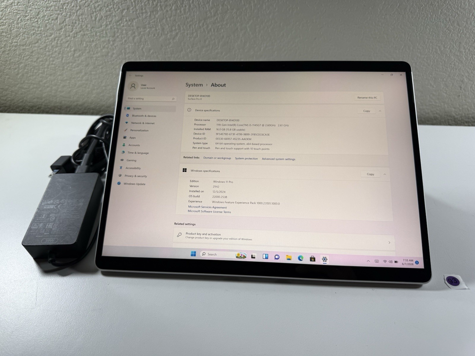 Microsoft Surface Pro 8 (1982) i5-1145G7 – 16GB RAM – 256GB 120Hz – Win 11 Pro