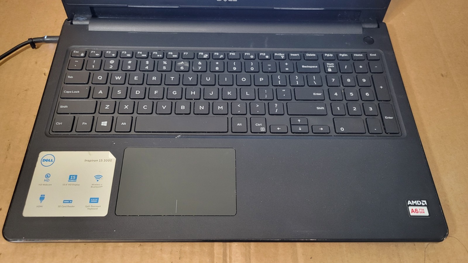 DELL INSPIRON 15-3565 AMD A6 4GB RAM No HDD — For Repair —