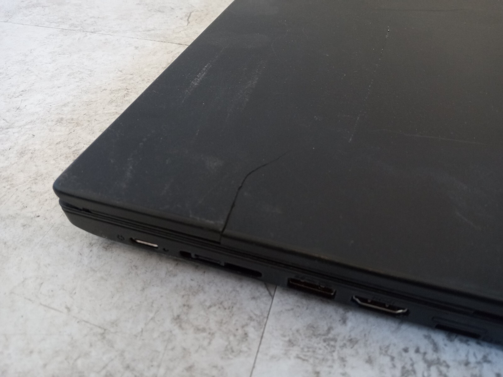 Lenovo ThinkPad L480 14″ Laptop Intel Core i5-8250U – POWER DEAD -RR