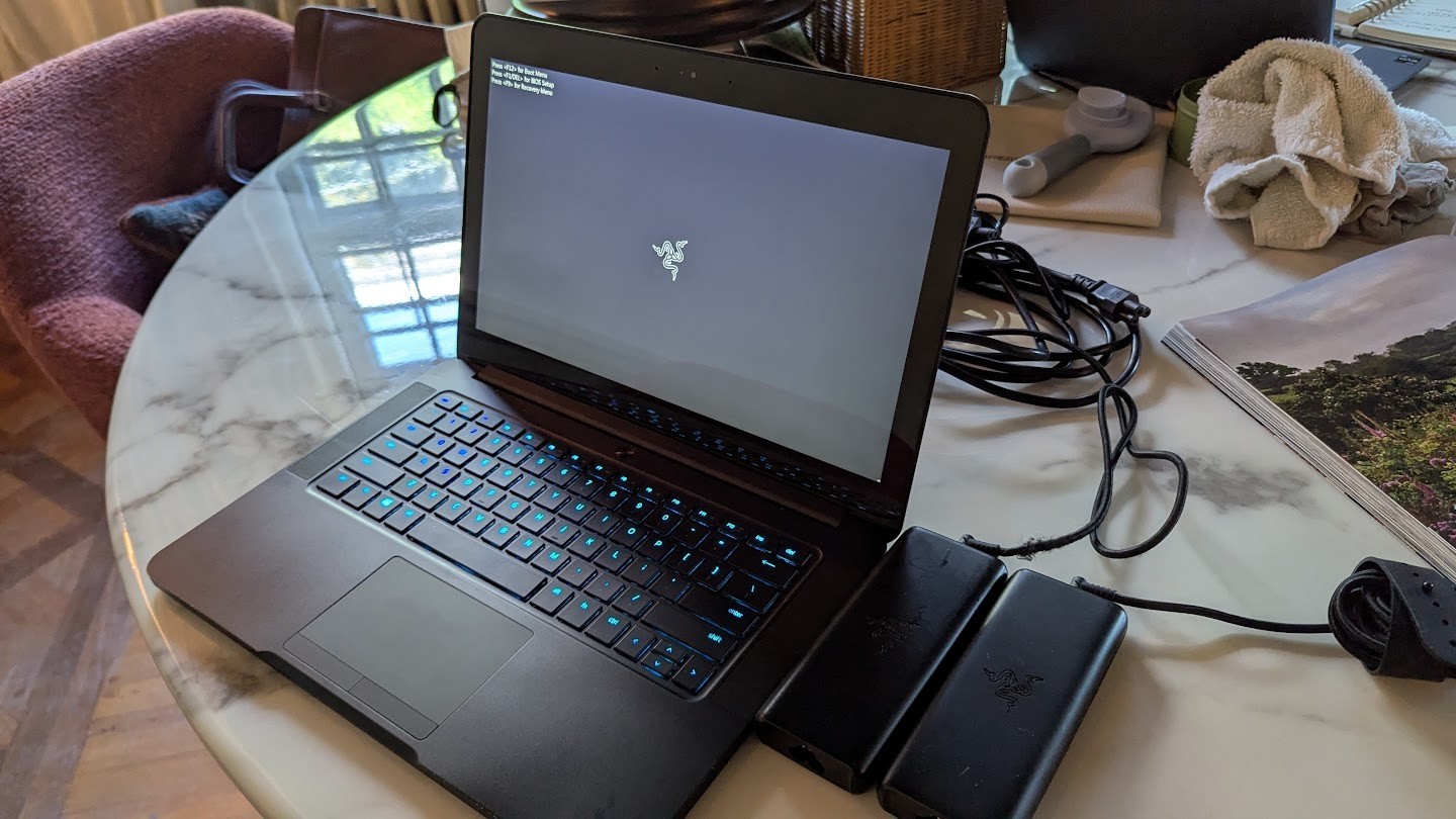 Razer Blade 14 2016, 1060GTX, 3200×1800 QHD+, 1TB Hard Drive, 2x power supplies