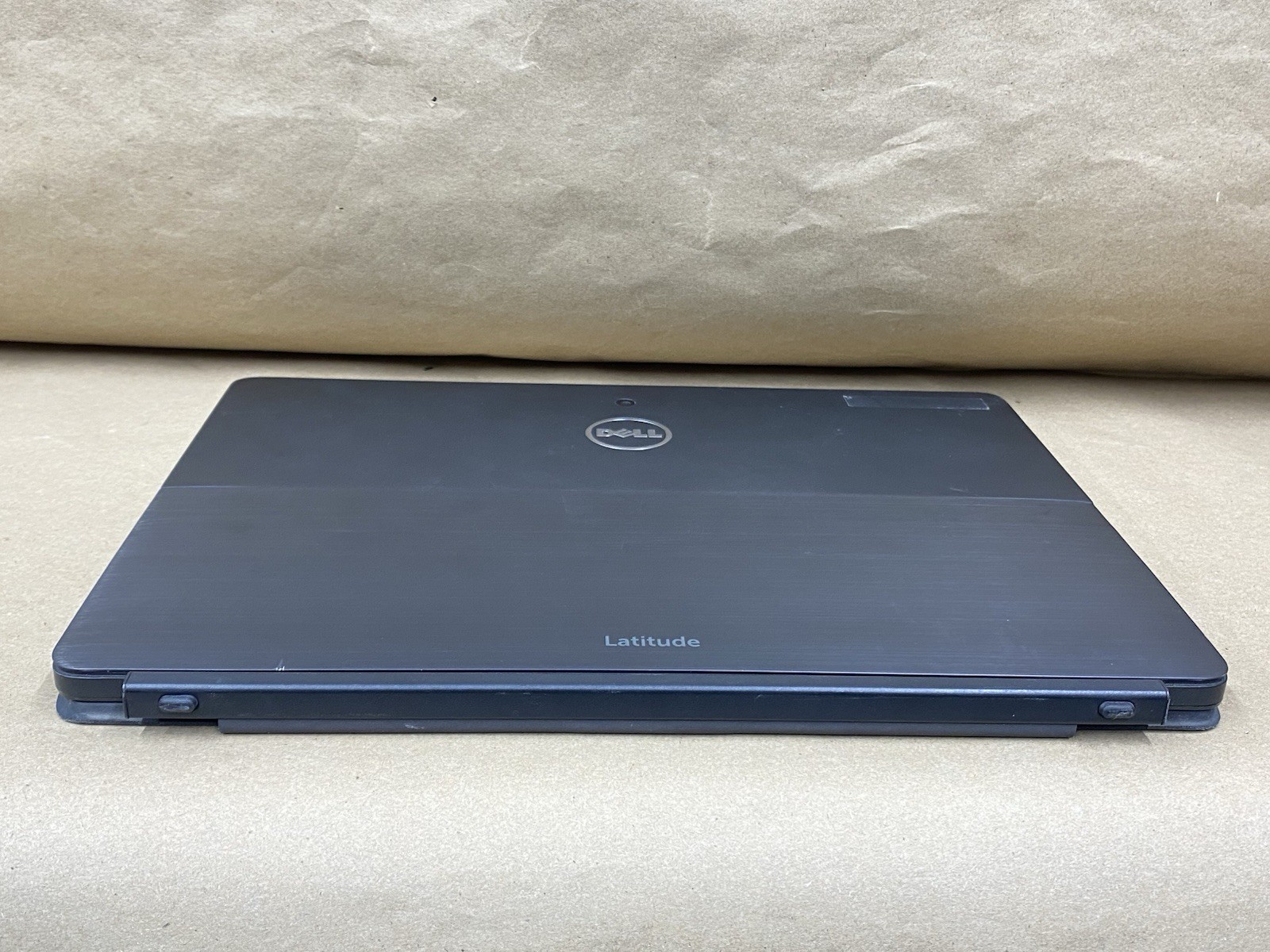Dell Latitude 5285 – 12″ FHD – Touch – i5-7300U – 8GB – 256GB – Win 10 – READ