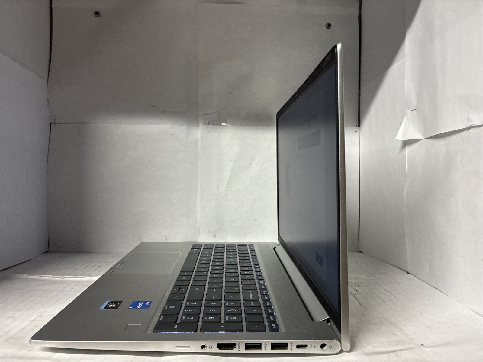 HP EliteBook 650 G9 15.6″ Laptop i5-12th Gen 16GB 256GB SSD Win 11 Pro – No Cord
