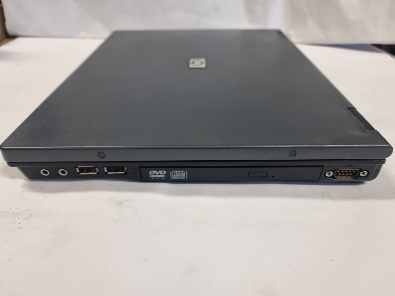 HP Compaq NC6120 Laptop Intel Centrino / No RAM/ No HDD / AS IS / Part only