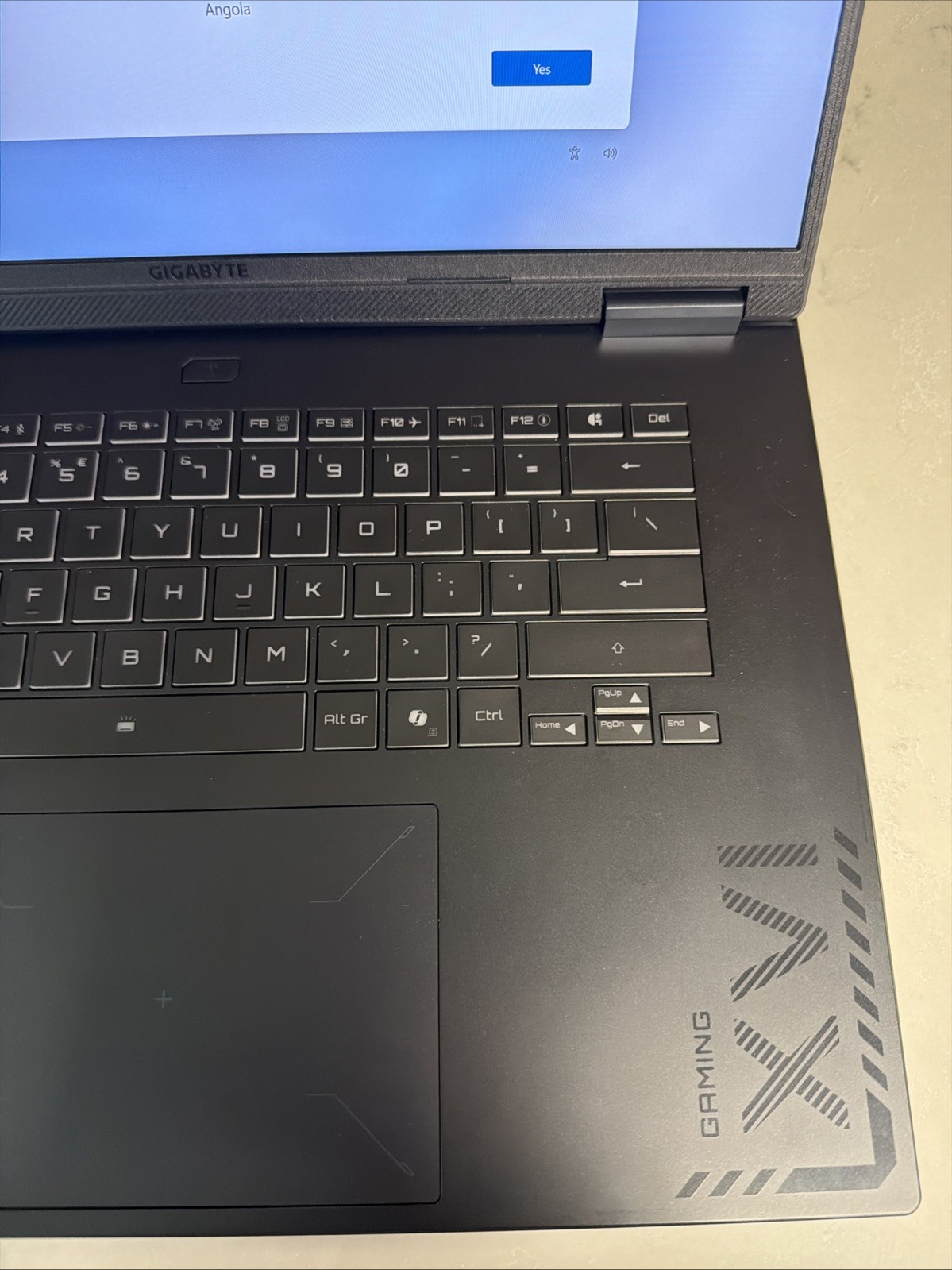MINT Gigabyte Gaming A16 PRO 32GBDDR5 3TB NVMe 5070Ti Core 7 240H 16” Laptop