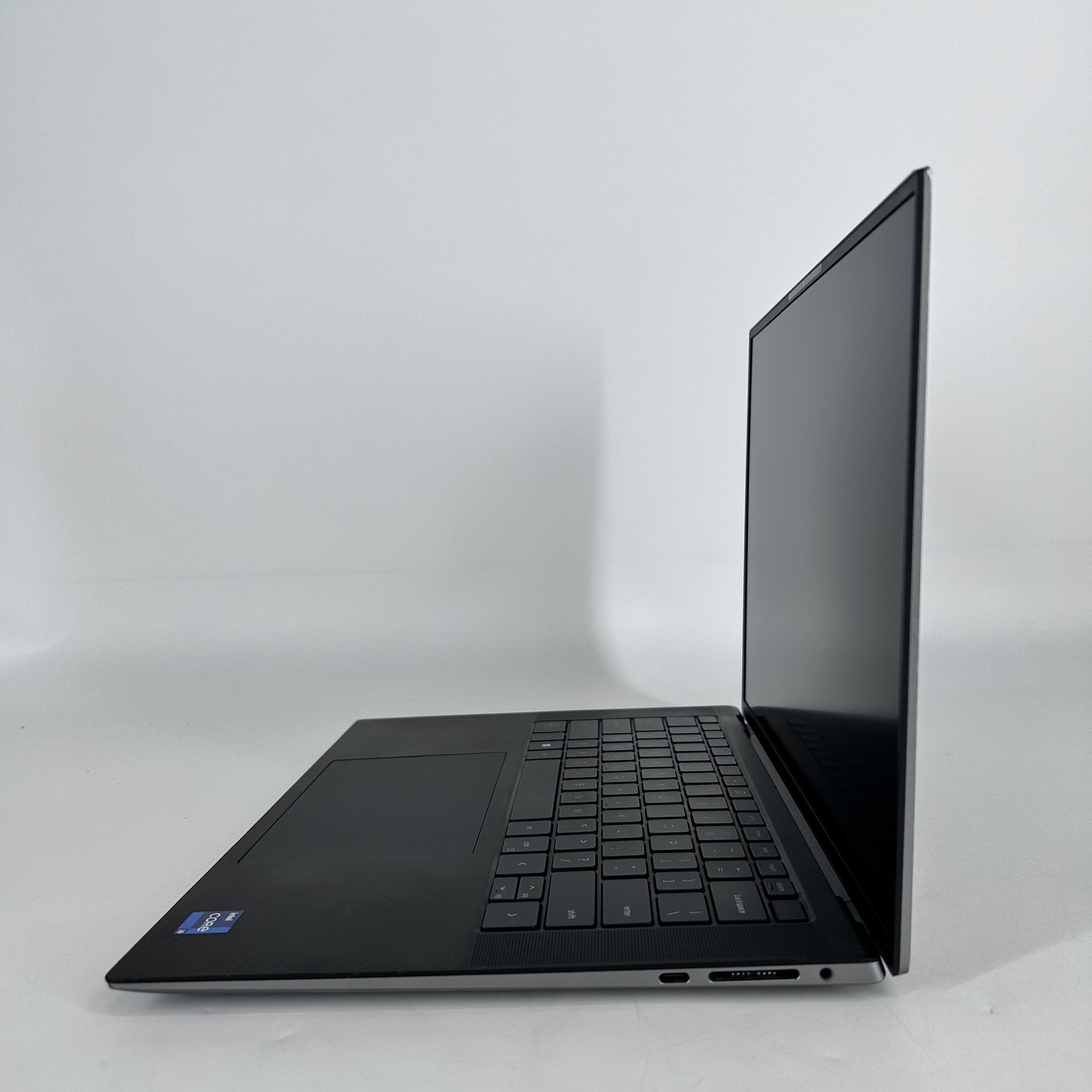 Dell Precision 5570 15.6 FHD+ 2.5 GHz i9-12900H 8GB 512GB SSD RTX A2000 Good