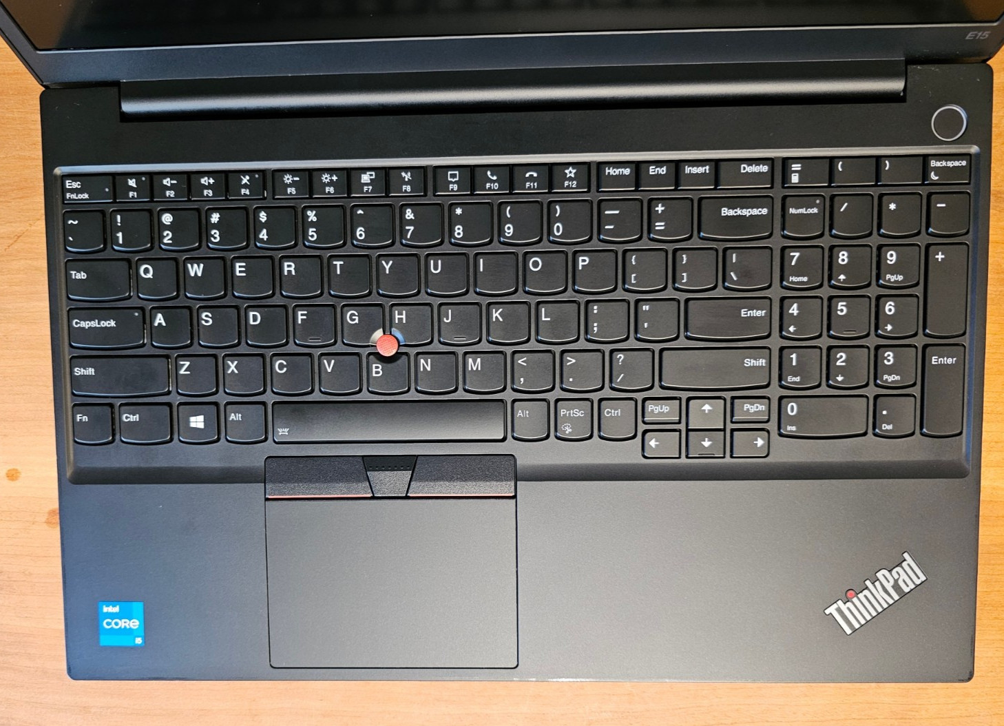 Nice Lenovo E15 Gen 2 i5-1135G7 2.40GHz 8GB 256GB NVMe Full HD AC & 83% Battery