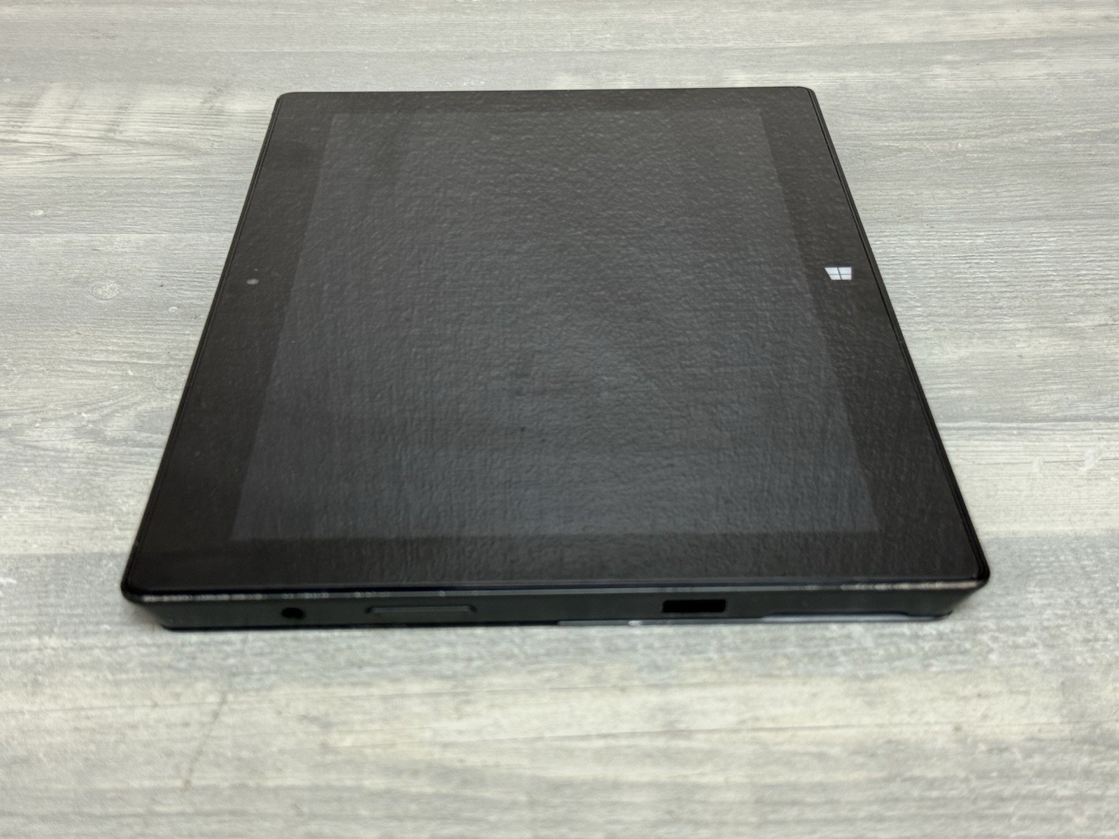 Microsoft Surface Pro 2 1601 Core i5 1.60GHz 4GB/8GB RAM 128GB/256GB SSD WIN10P