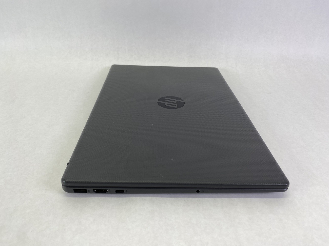Hewlet Packard 255 G10 15.6″ Laptop AS IS Won’t Turn On