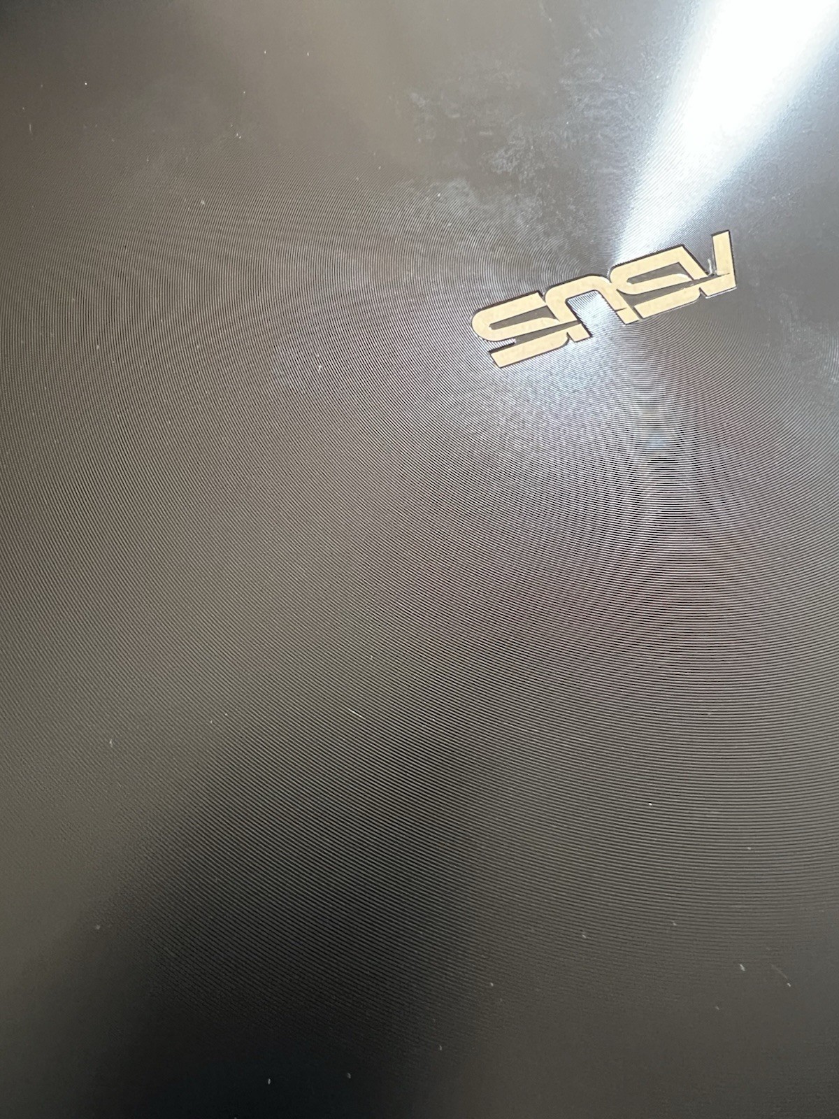 ASUS X555L Laptop Working – With Charger (Battery Needed Read Desc)
