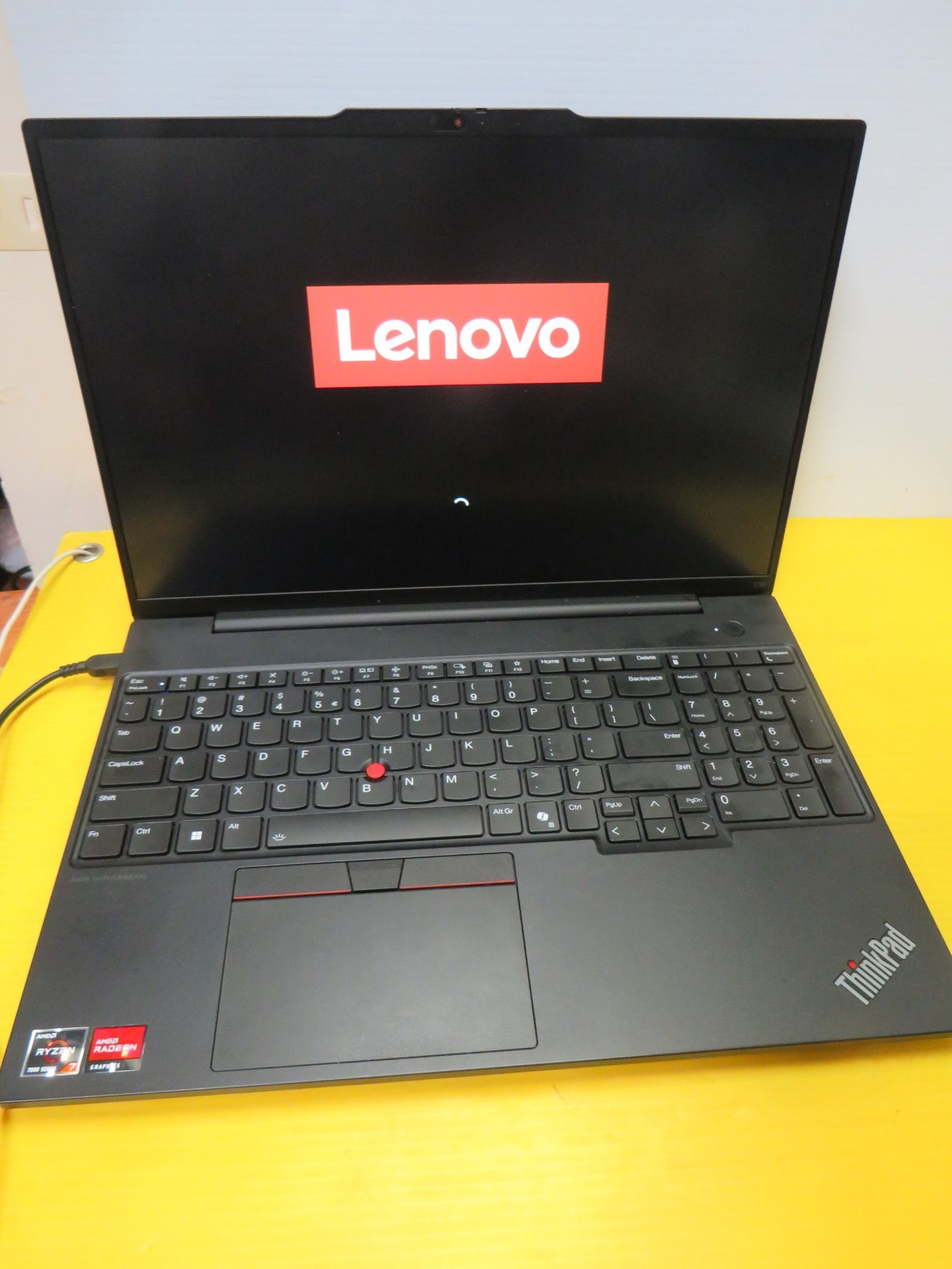 Lenovo ThinkPad E16 Gen 2 16″ 16GB RAM 512GB laptop 3.20GHz Win 11 Pro