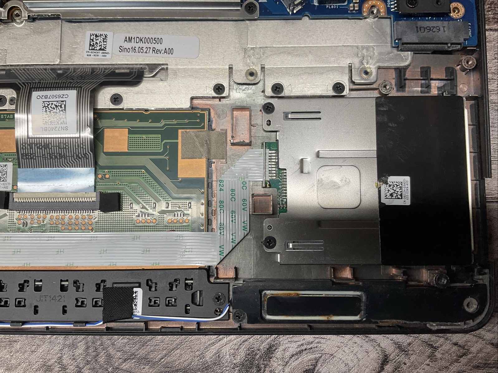 Latitude E7270 / i7 6th / No RAM Laptop Notebook PC / B3N