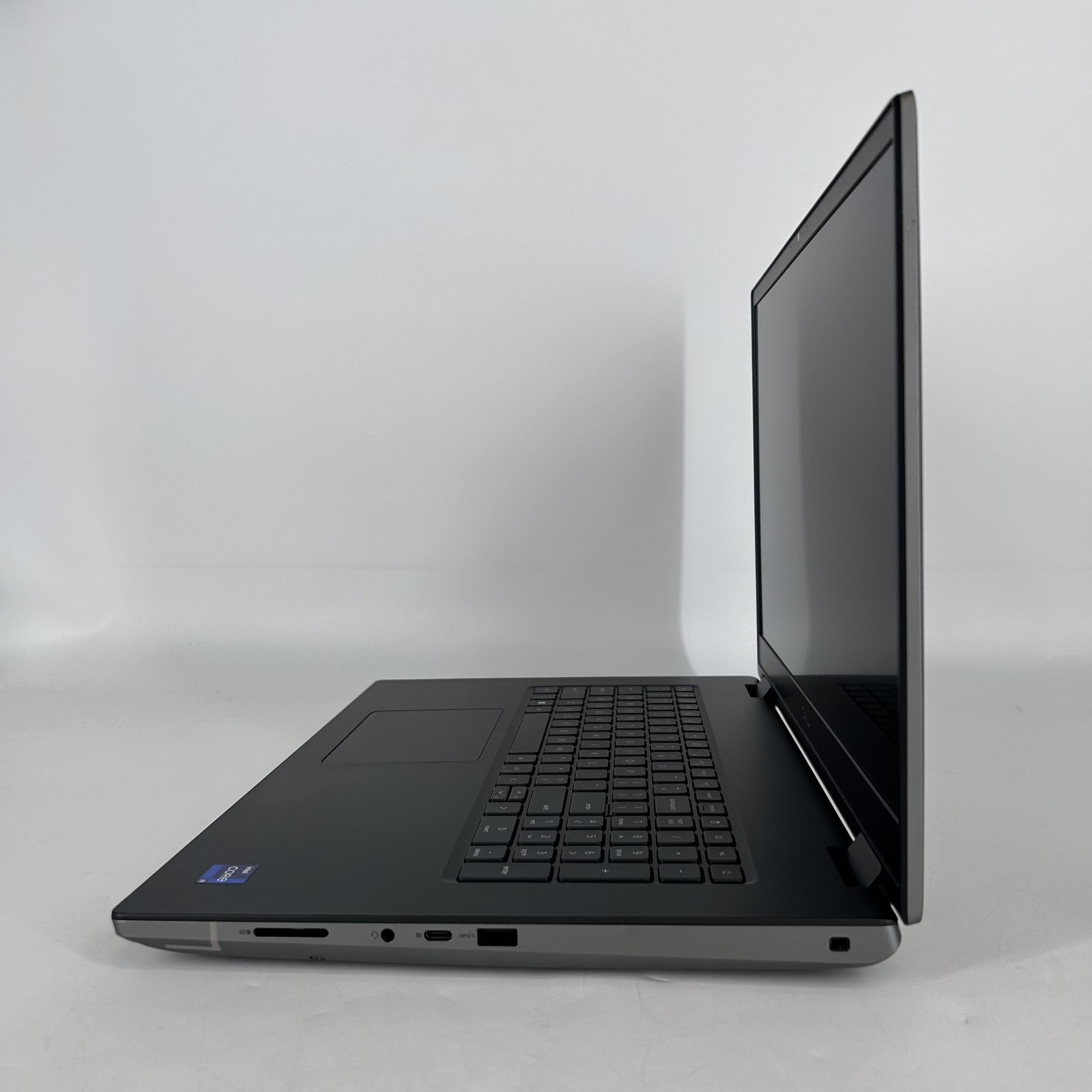 Dell Precision 7780 17.3 FHD 2.2 GHz i9-13950HX 64GB 1TB/1TB NVIDIA RTX 5000 Ada