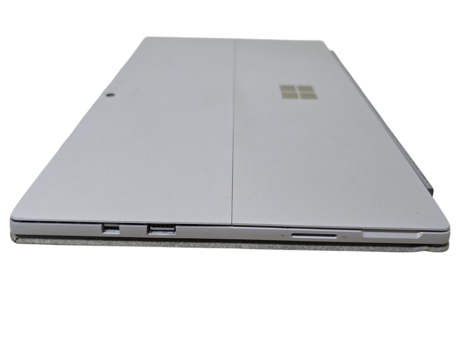Microsoft Surface Pro 1796 M3-7Y30@1.61GHz 4GB Ram 128GB SSD Win 10 Tested