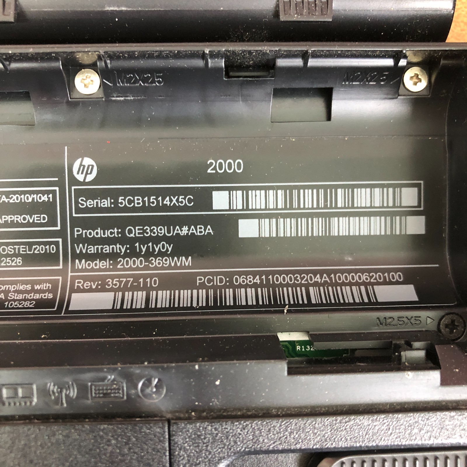 HP 2000-369wm Retro Gaming Laptop Computer AMD 1.65GHz 4GB RAM (Windows7 Pro)