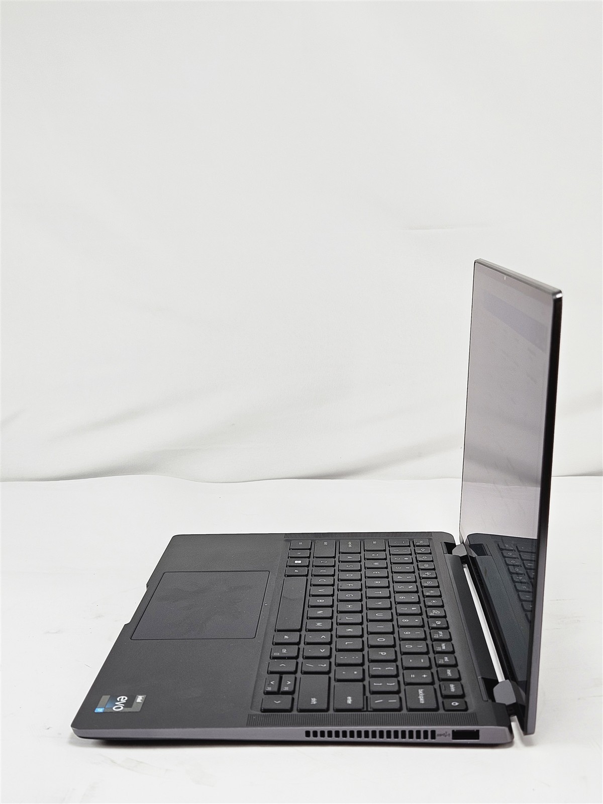 Dell 14″ Latitude 9430 Intel Core i7-1265U 32GB 512GB SSD Laptop Convertible