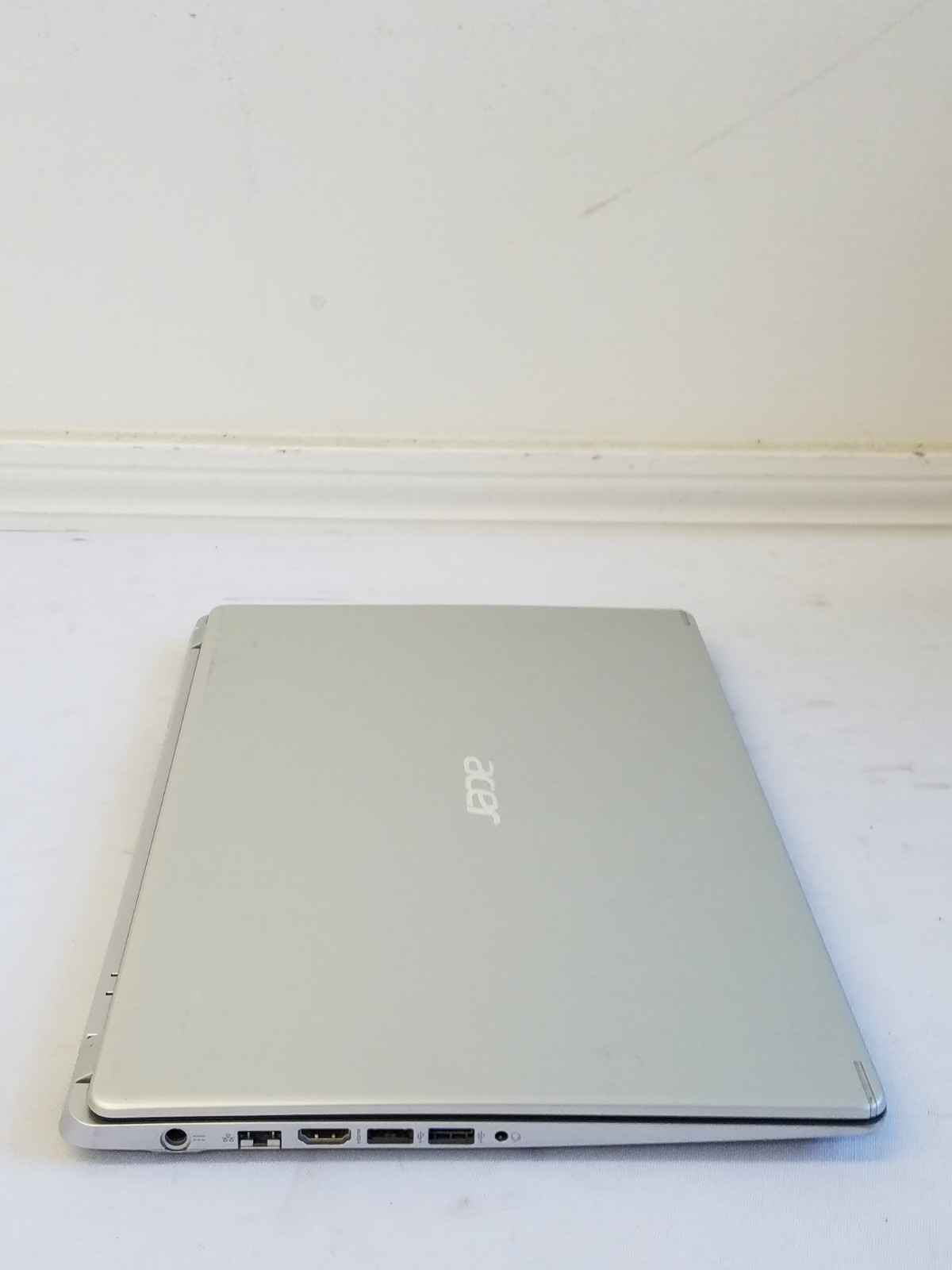 Acer Aspire A515-43-R5RE Laptop – AMD Ryzen 5-3500u 8GB RAM 320GB HDD Win 11