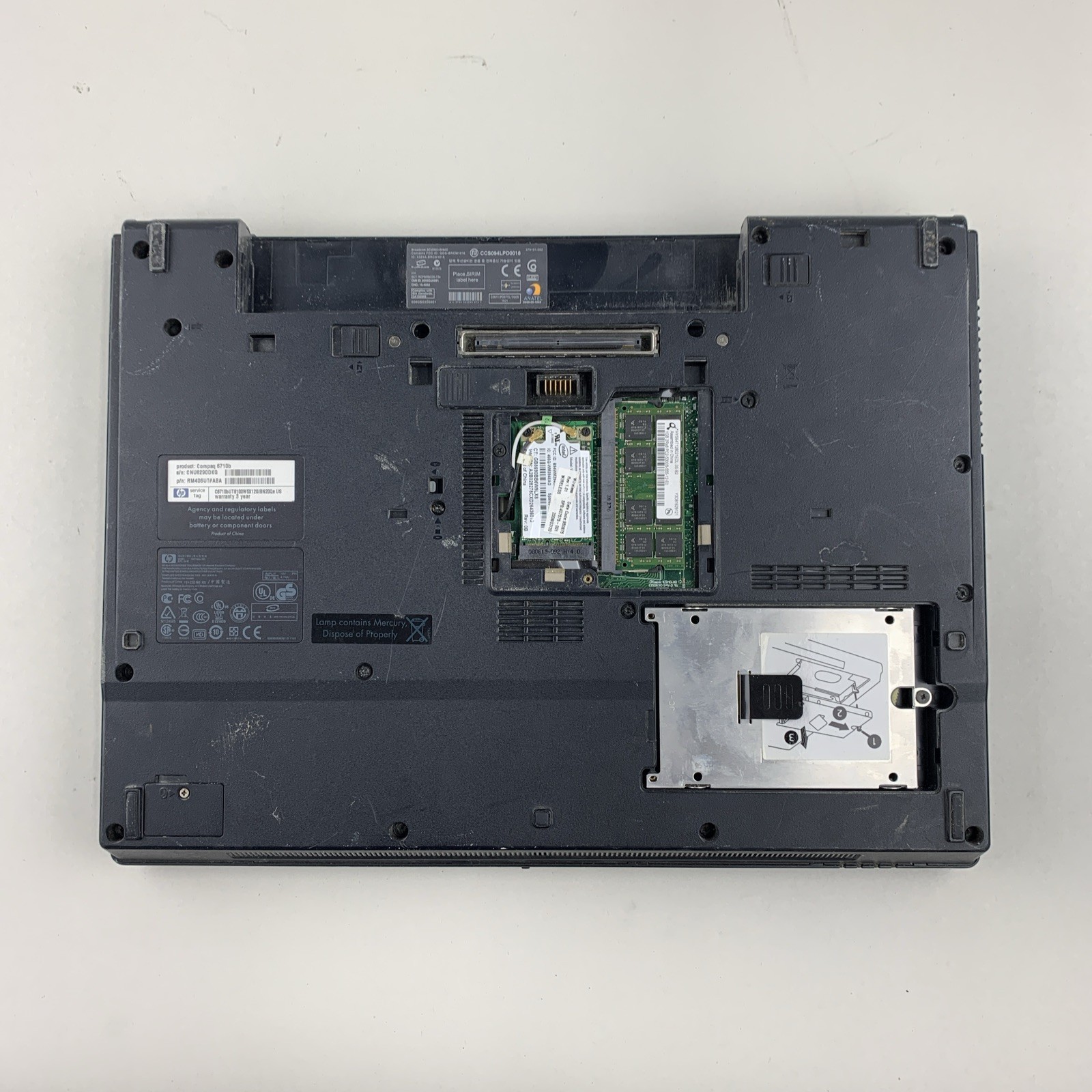 HP Compaq 6710b Core 2 Duo 2.10GHz 2GB RAM 15.4″ No Batt./ HDD/OS – BAD SCREEN