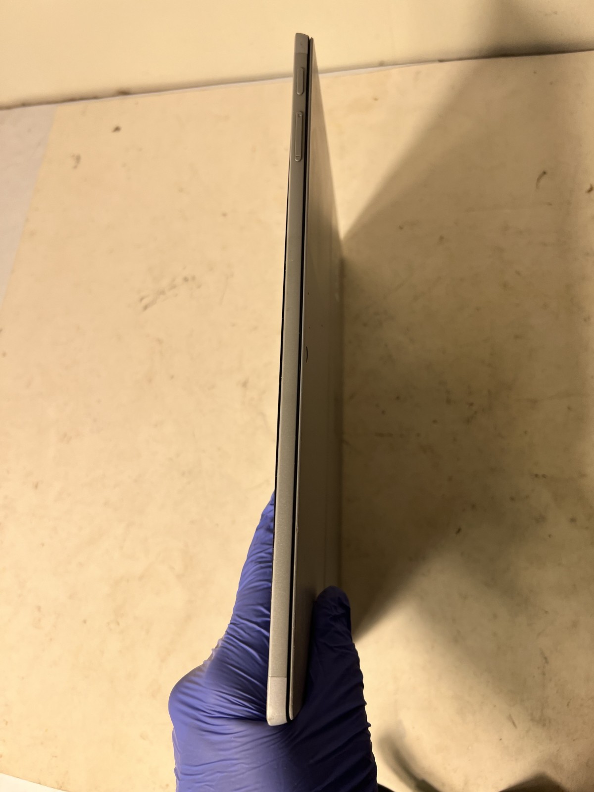 Microsoft Surface Pro 7+ 1960 12.3″ i5-1135G7 2.4GHz 8GB RAM AS-IS NO POWER 📖
