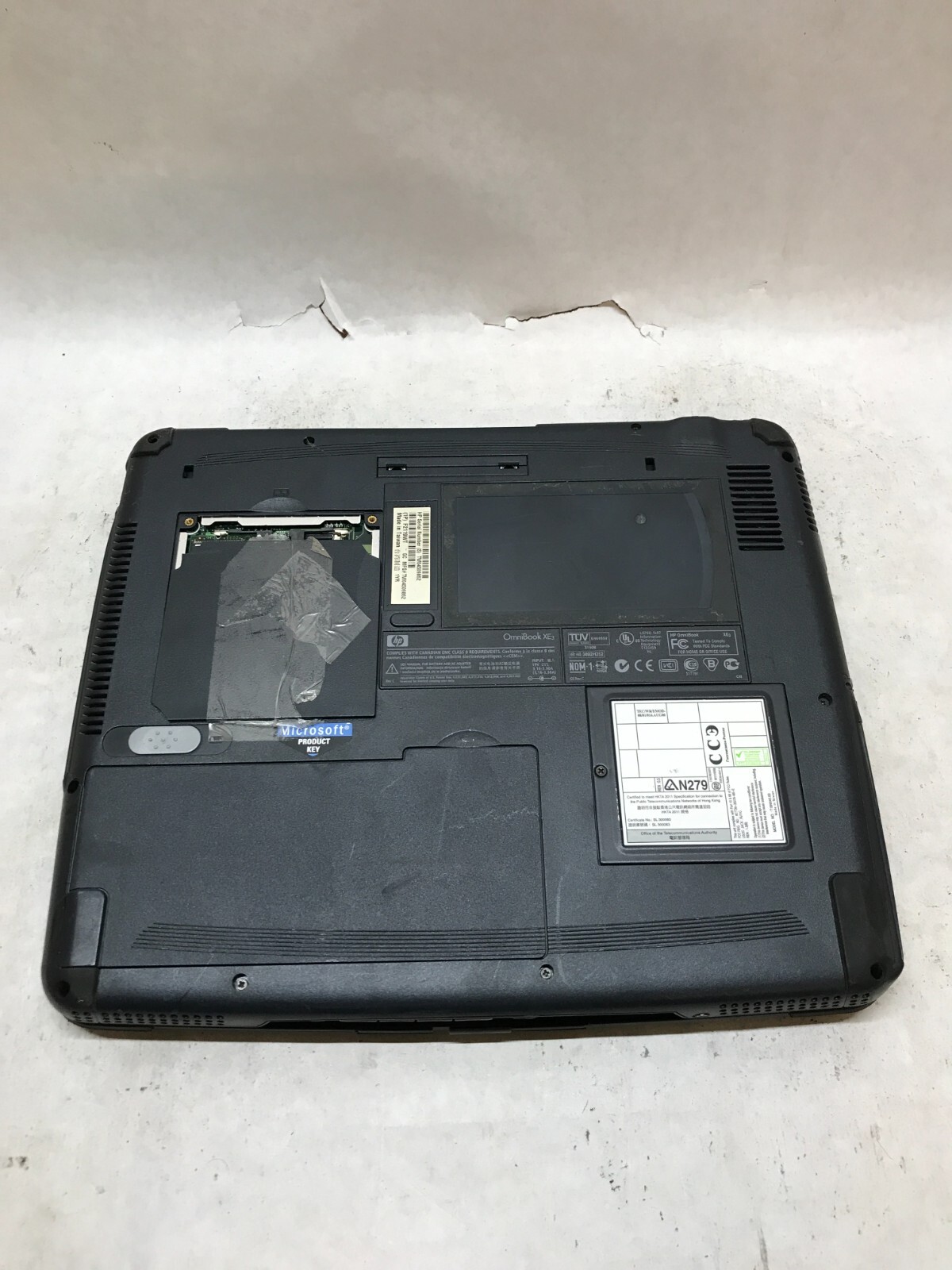 HP OmniBook XE3 F2119WT Intel Celeron 600MHz 640KB RAM NO HDD/OS *READ* AS IS DW
