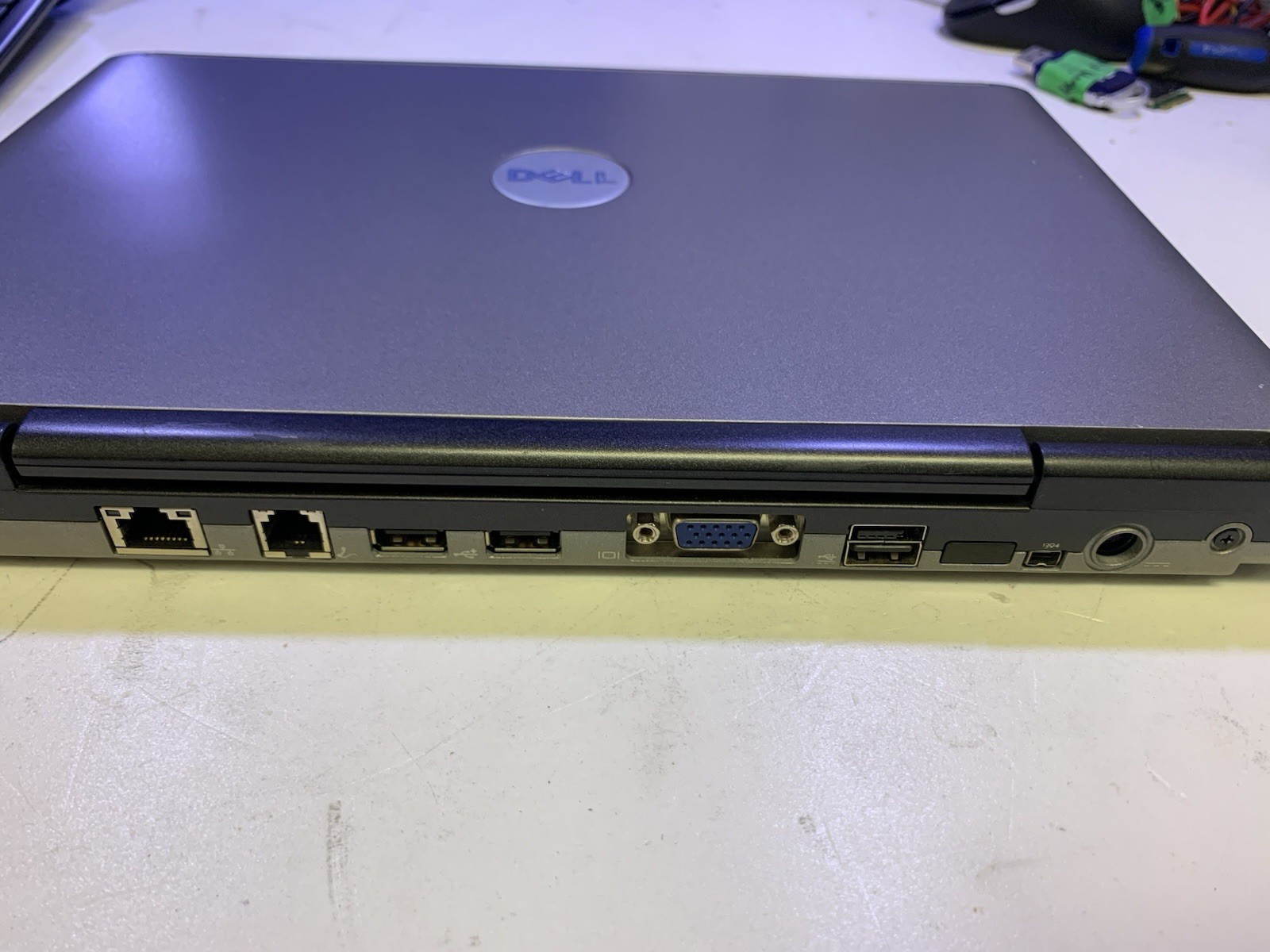 Nice ~ Dell Latitude D420 12″ Laptop Intel Core Duo 1.2GHz 1.5GB RAM (no HDD)