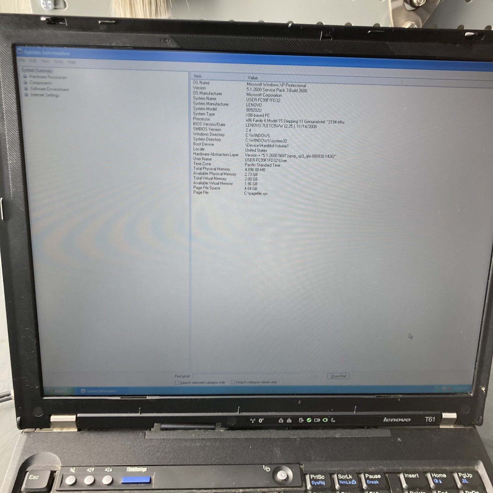 Lenovo ThinkPad T61 14″ Laptop Core 2 Duo T7500 2.20GHz 4GB RAM 120GB SSD WinXP