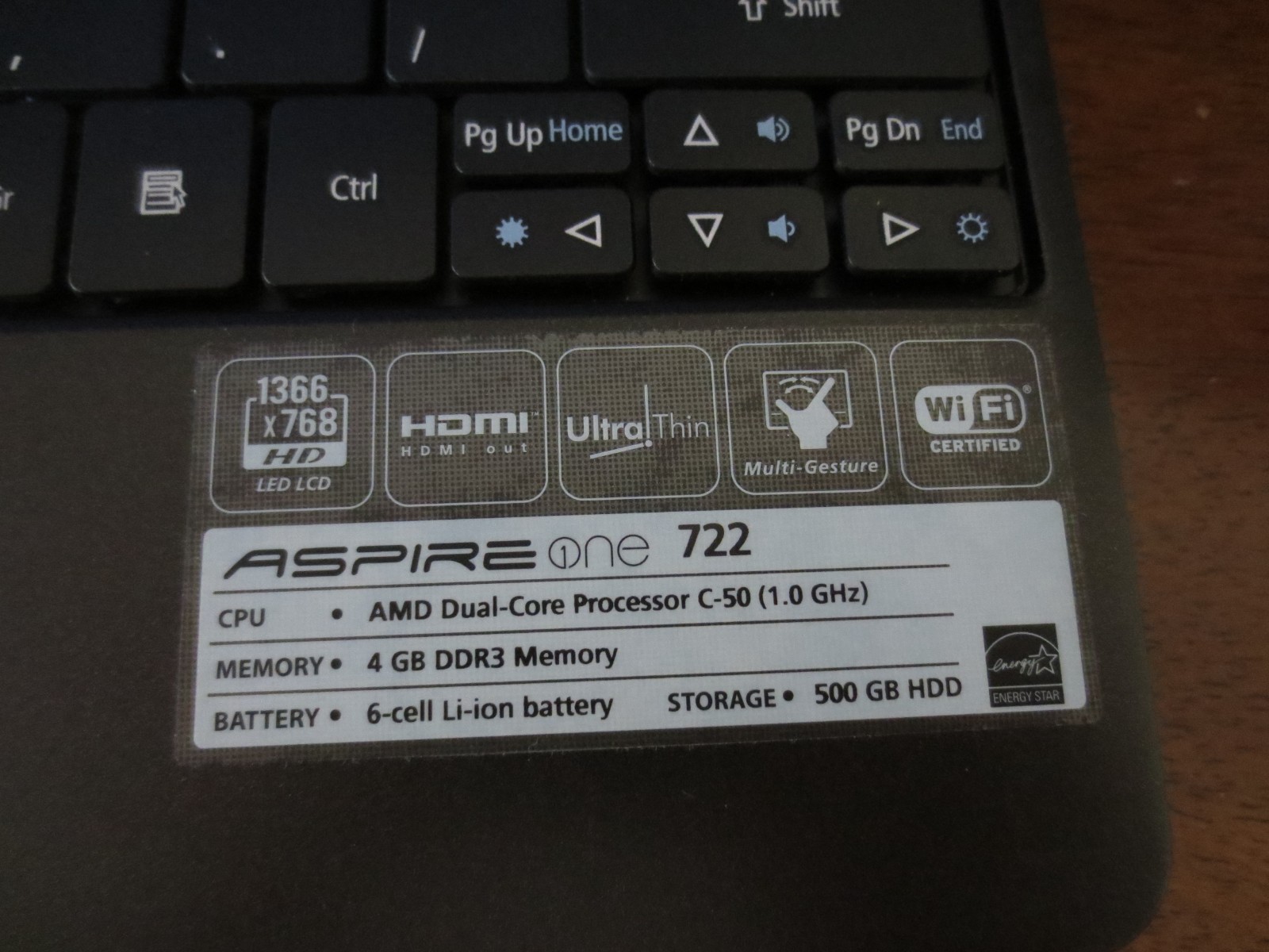 Acer-Aspire One 722-BZ848 500GB HDD with Charger and Box 11.6″ HD LED LCD