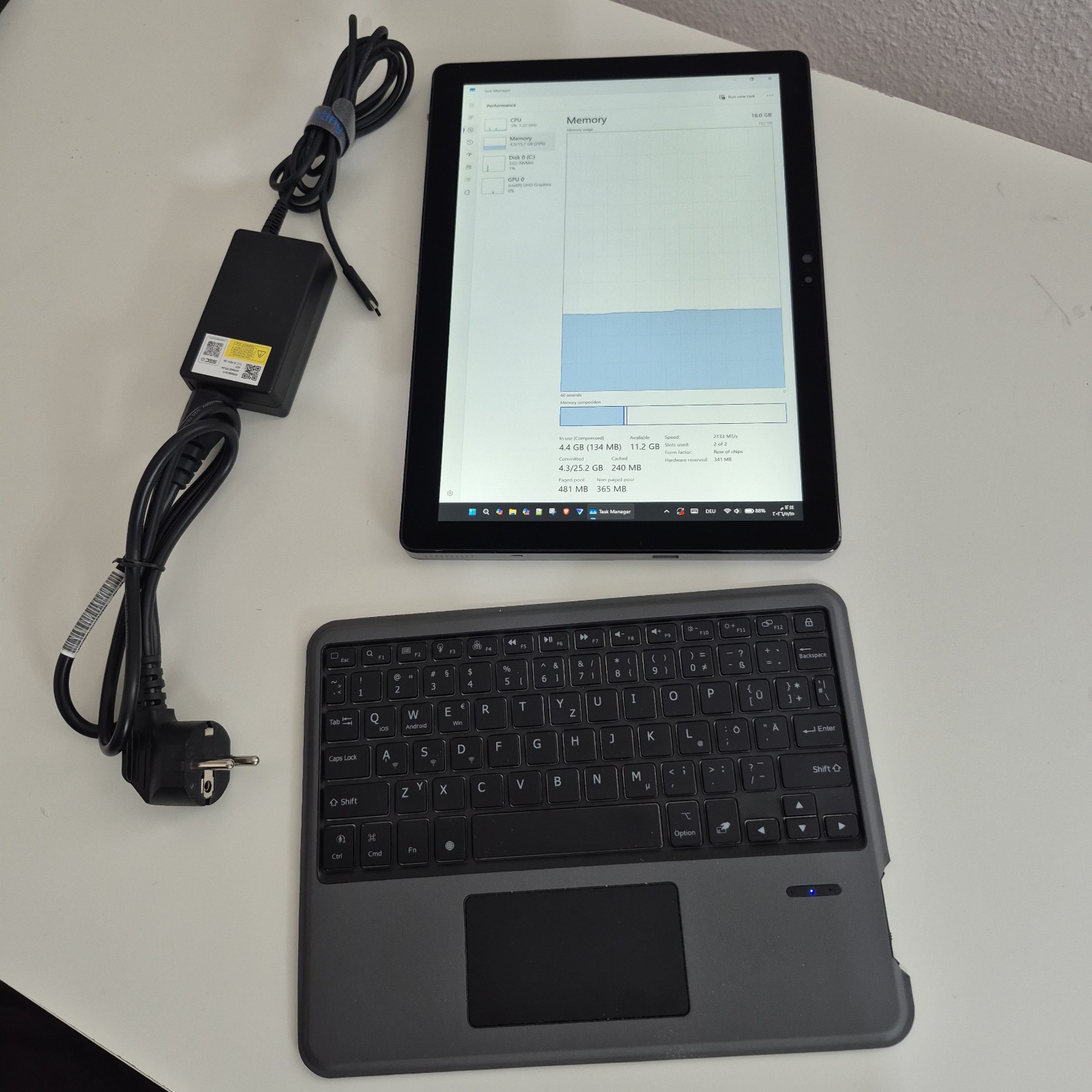 Dell Latitude 7210 2-in-1 Touchscreen 12.3″ | Core i5-10310U 16GB RAM- 500GB SSD