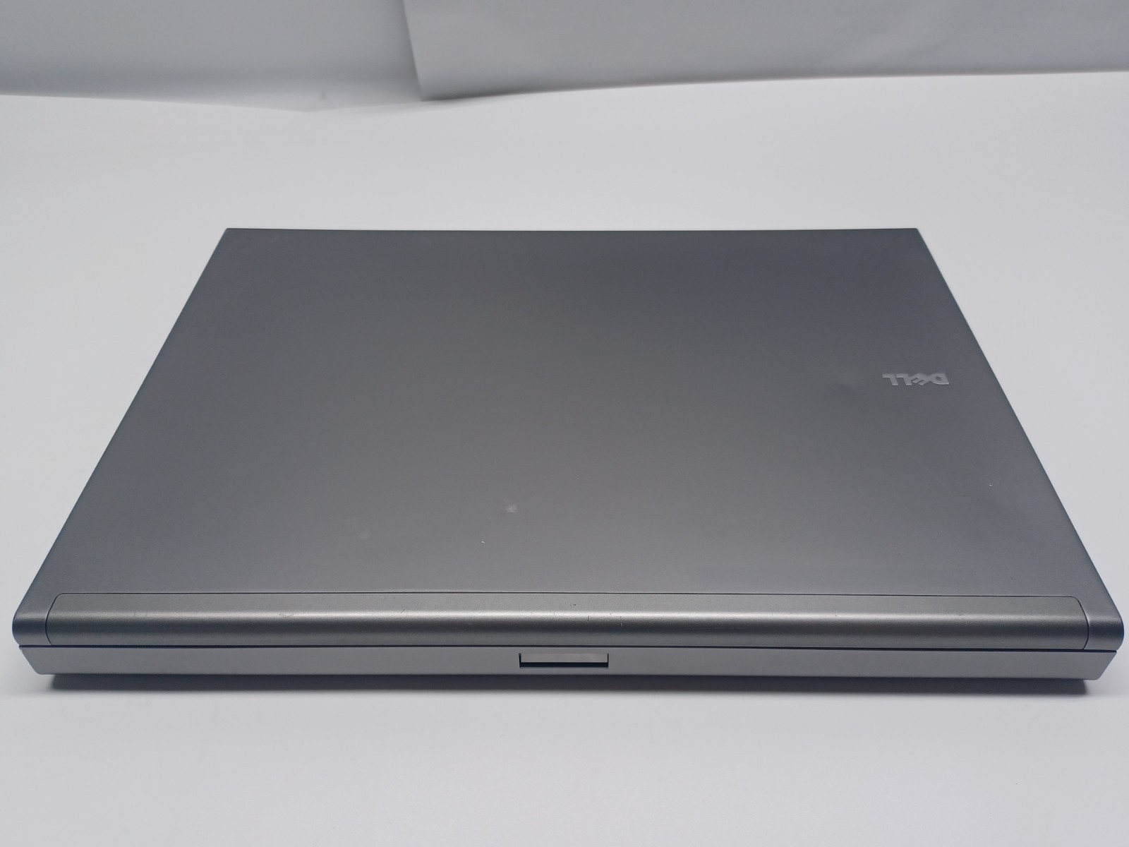 Dell Precision M6500 Workstation i5-M520 4GB 500GB No OS