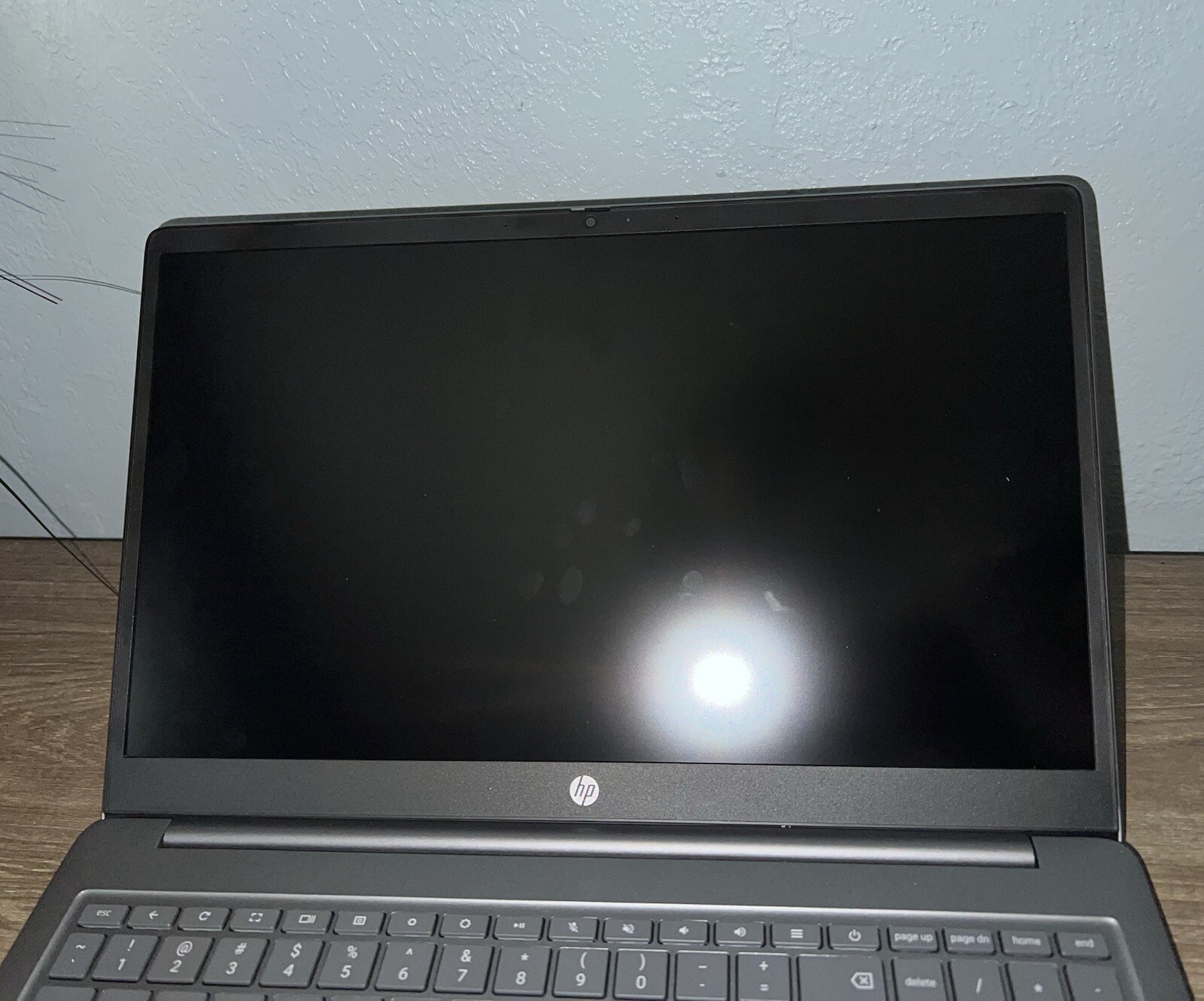 HP – 15.6″ Full HD Chromebook Plus – 8GB Memory – 128GB UFS – Mineral Silver