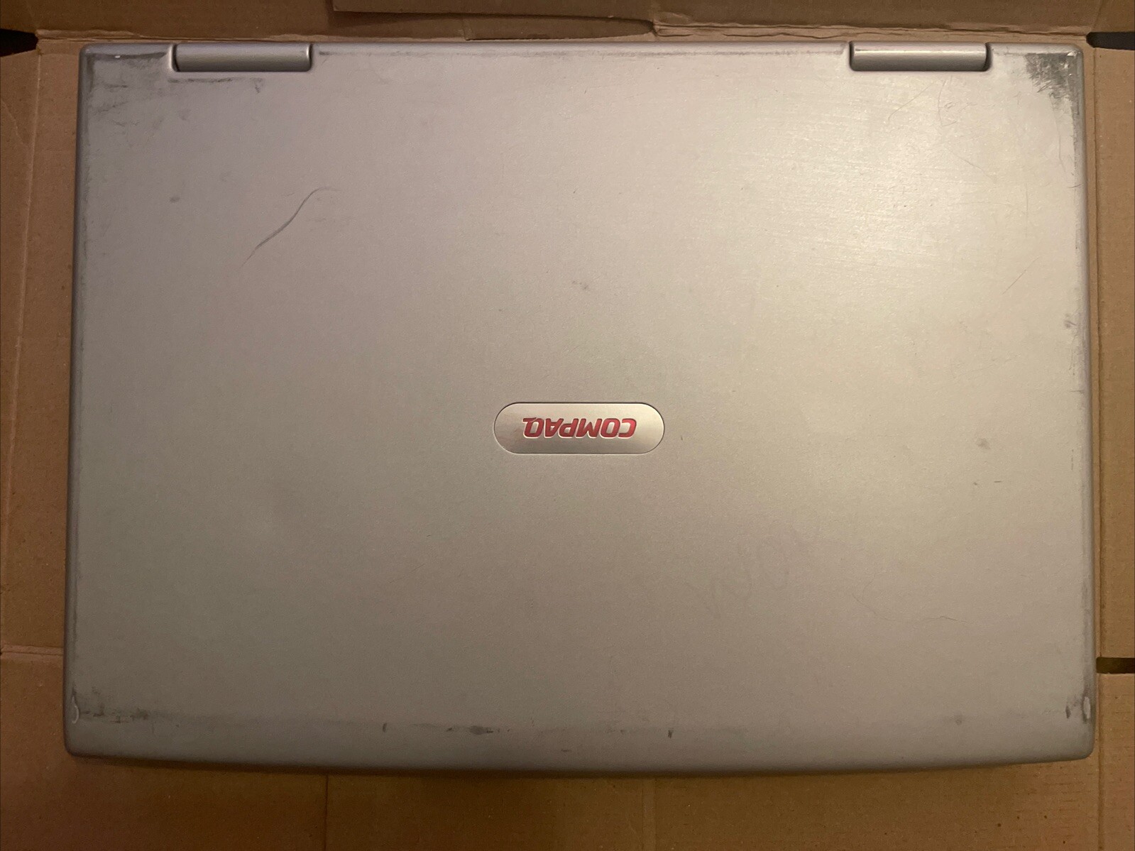 Compaq Presario X1000 Laptop Pentium M 1.4 GHz 2GB 160GB XP Sp3