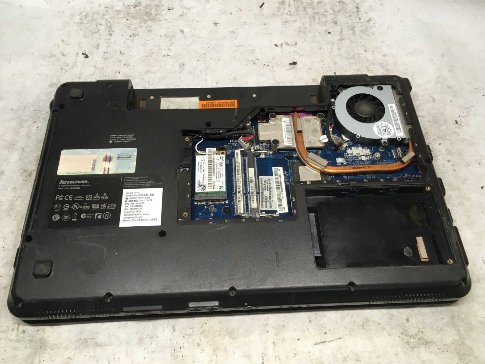 LENOVO 6550 15″ [FOR PARTS] Intel Core 2 Duo T6600 @ 2.2 GHz – JZ
