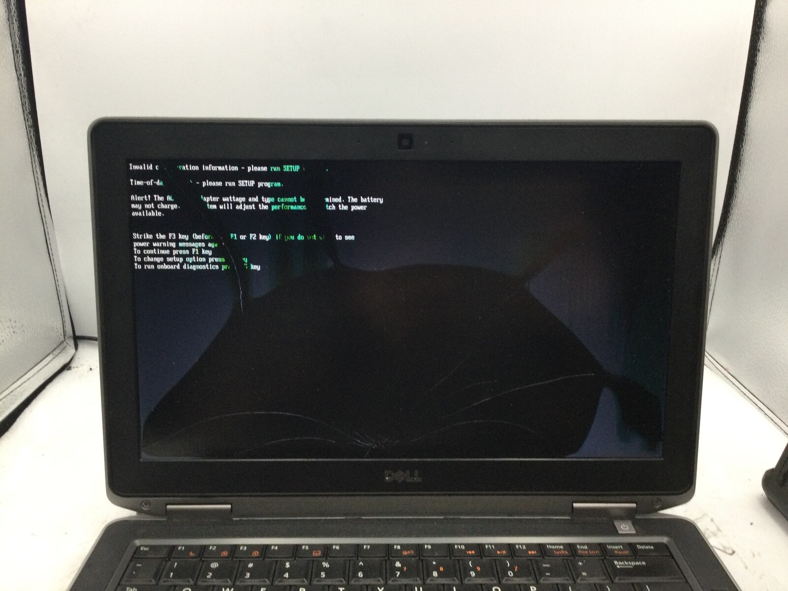DELL LATITUDE E6330 – FOR PARTS – INTEL CORE I5 – NO RAM – READ DESCRIPTION – BB