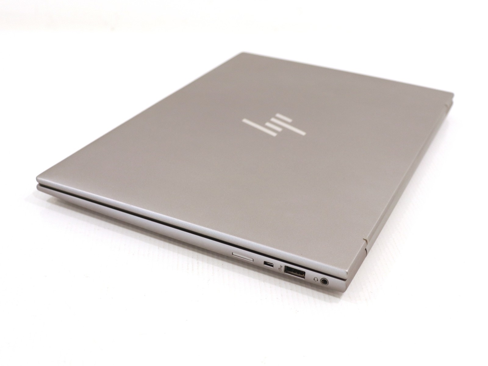 HP ZBook Firefly G11 14.0″ Ryzen 9 Pro 8945HS 64GB RAM 1TB NVMe W11P +Accidental