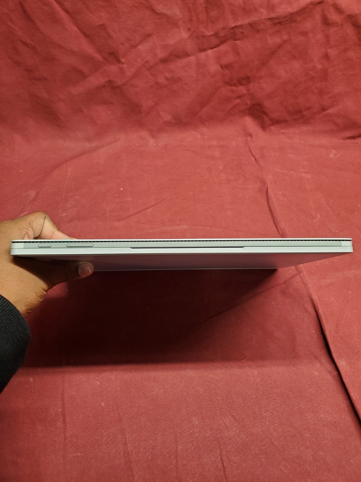 Microsoft Surface Book 2 13.5″ i5 8350U 1.70GHz/ 8GB / 256GB SSD #2935