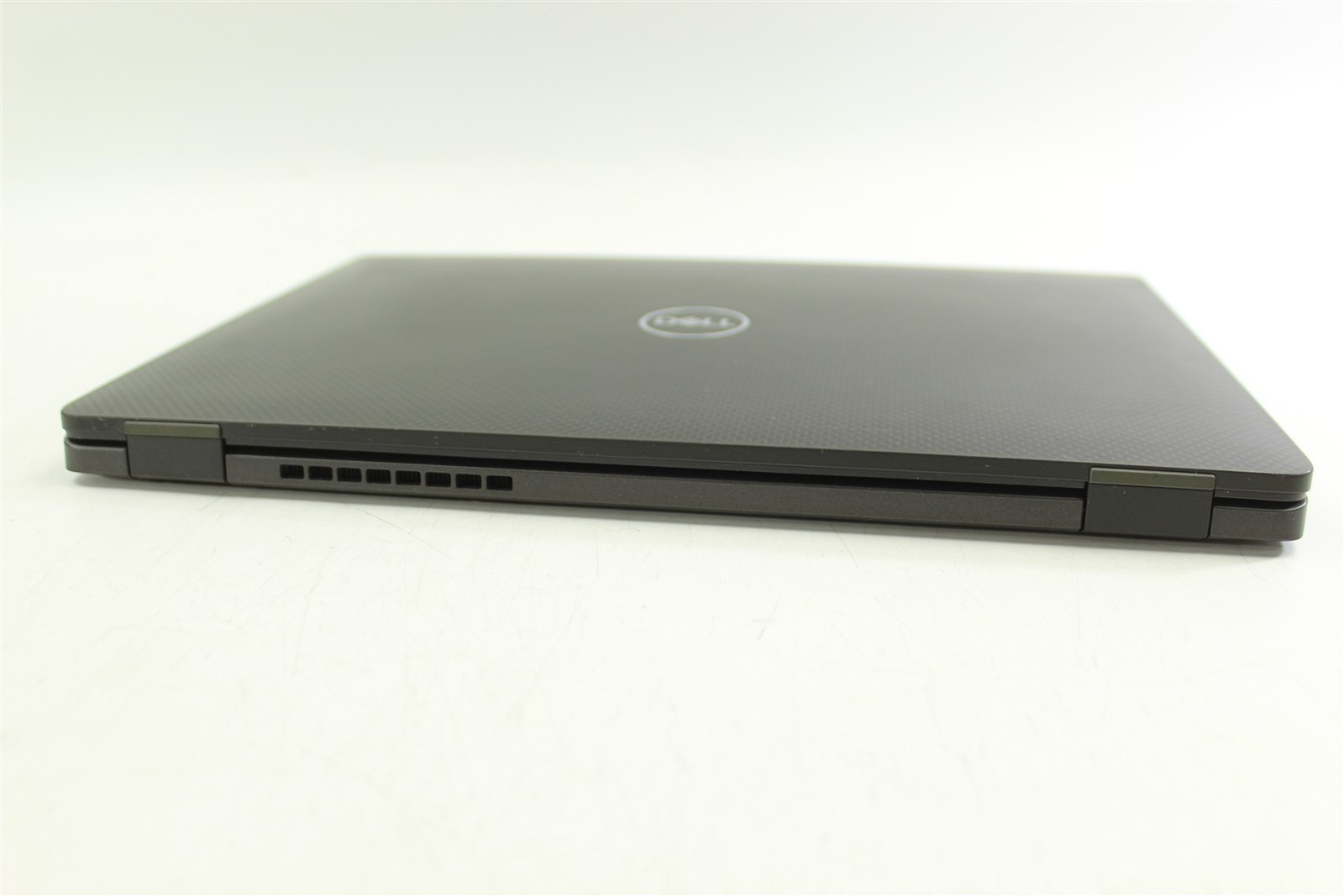 Dell Latitude 7410 14″ FHD i7-10610U 1.8GHz 256GB SSD 16GB RAM NO OS
