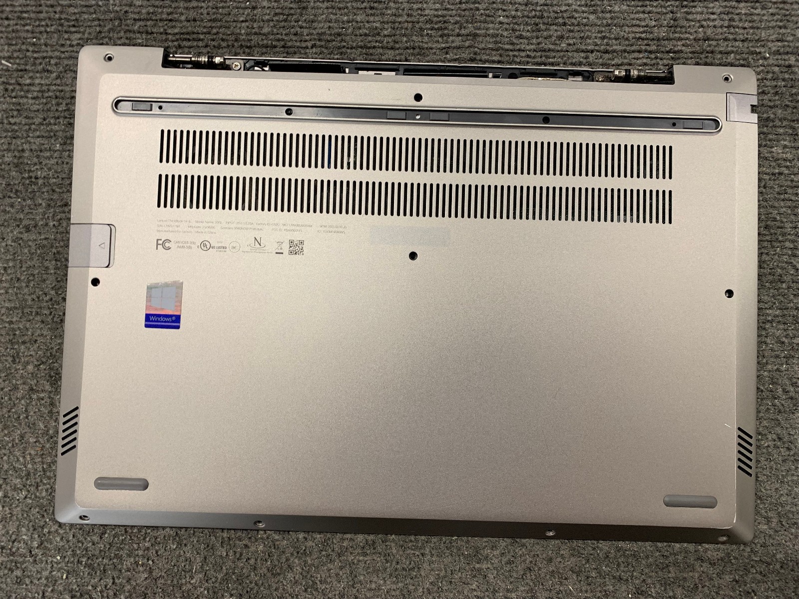Lenovo ThinkBook 14-ITL 14″ Laptop i7-1065G7, No RAM/Storage, Boots to BIOS