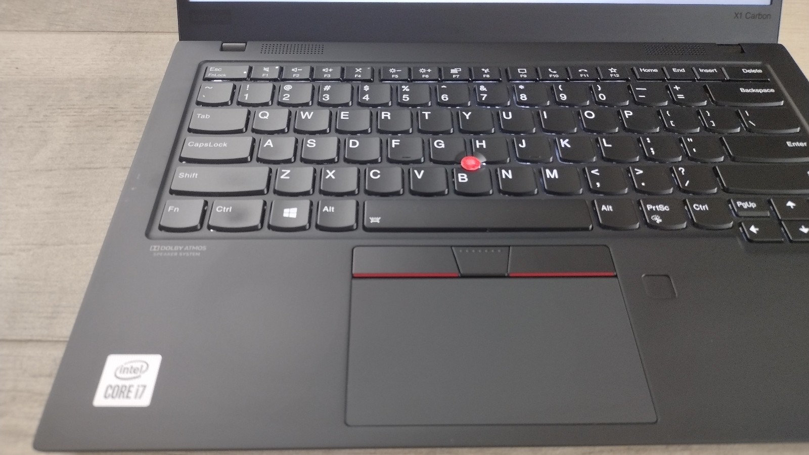 Cheap! Lenovo ThinkPad X1 Carbon Gen 8 14″ Laptop i7-10510 16GB 256GB Backlit