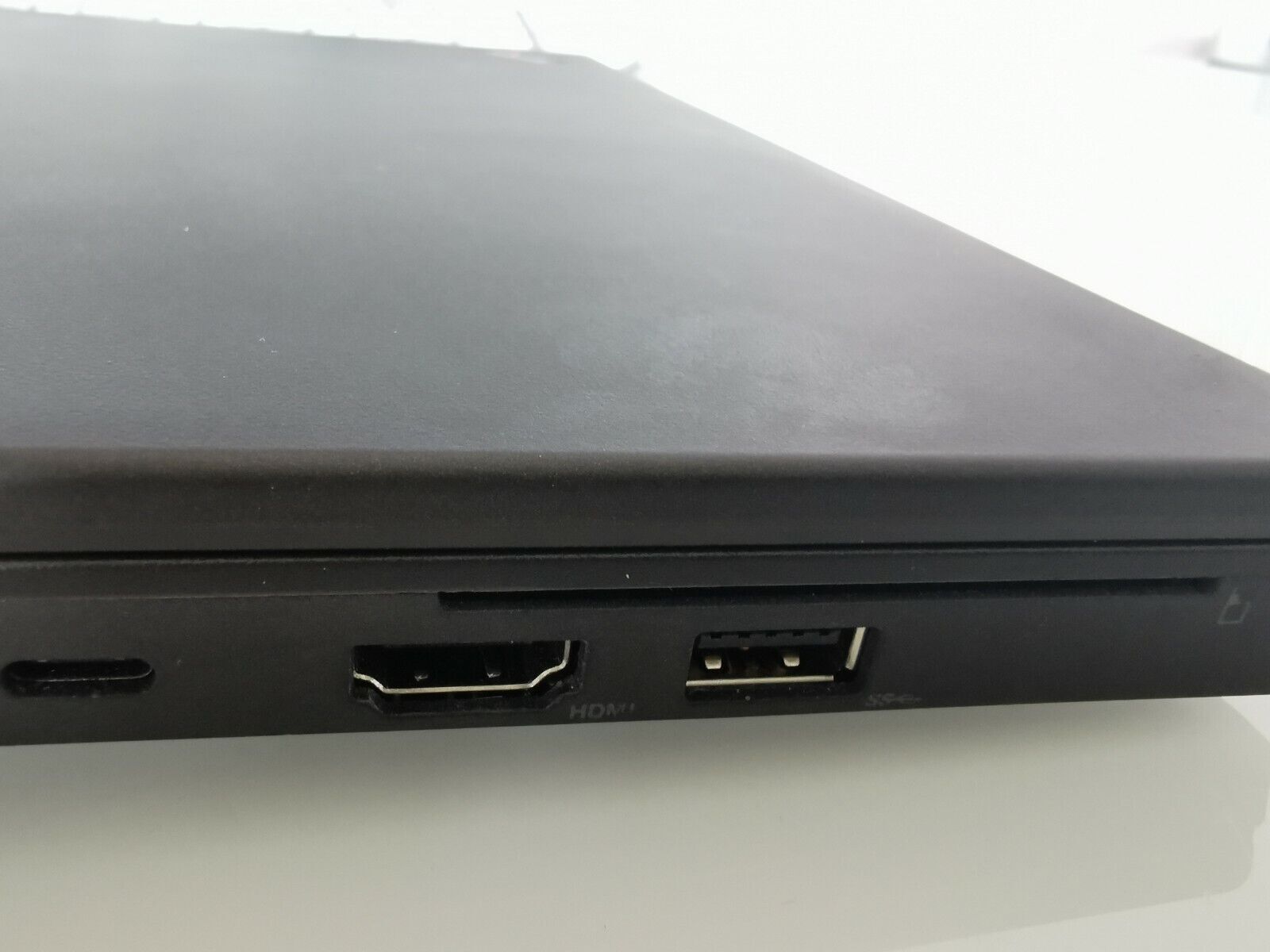 Laptop Lenovo ThinkPad X270 I5-6300U 2.40Ghz HD SSD Webcam USB-C Win10