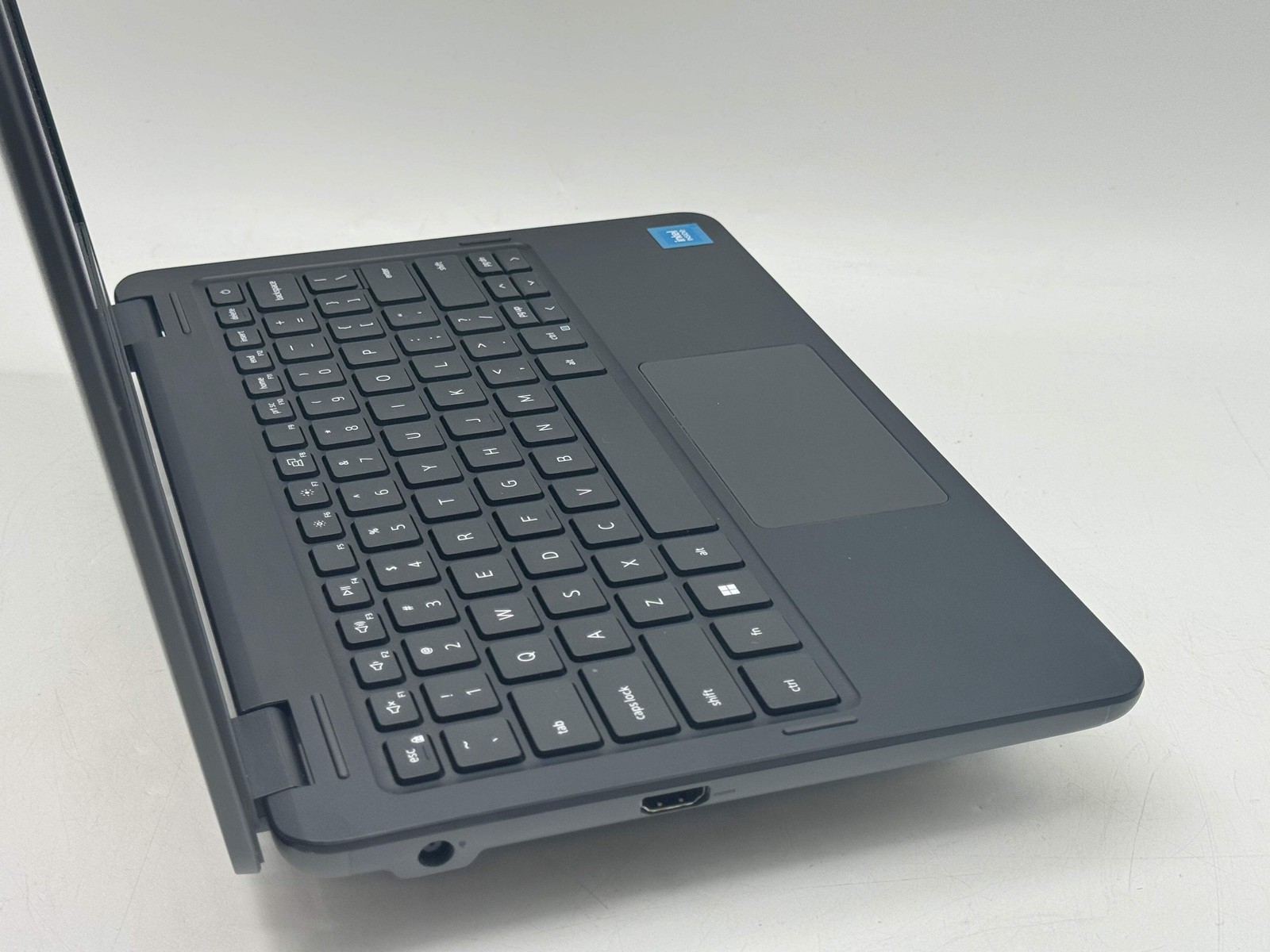 2023 Dell Latitude 3140 11.6″ Intel N100 4GB 64GB eMMC Win 11 Pro