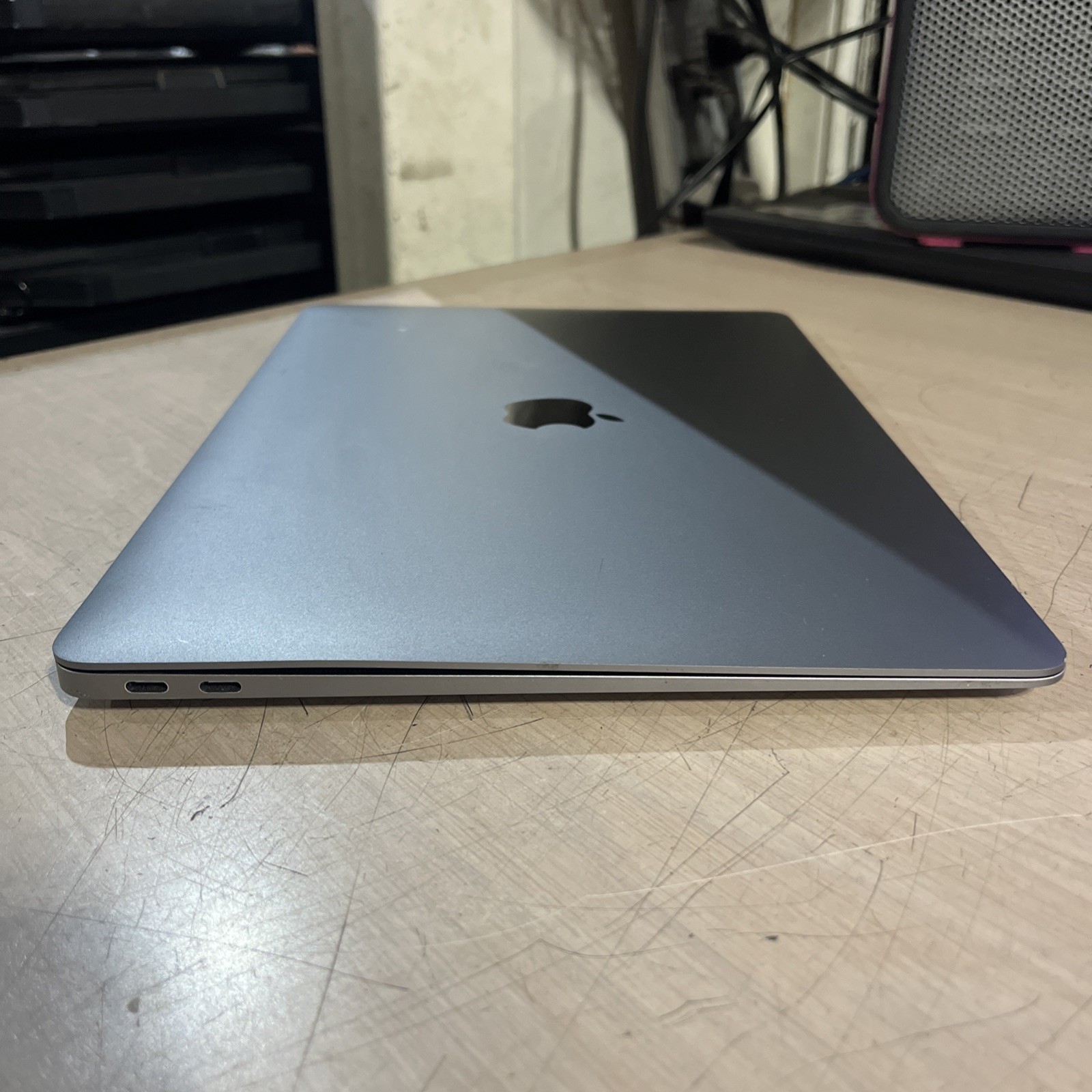 aPPLE MACBOOK AIR 13″ SCISSOR, 2020 CORE I3-1000NG4 1.1GHZ 8GB RAM 256SSD