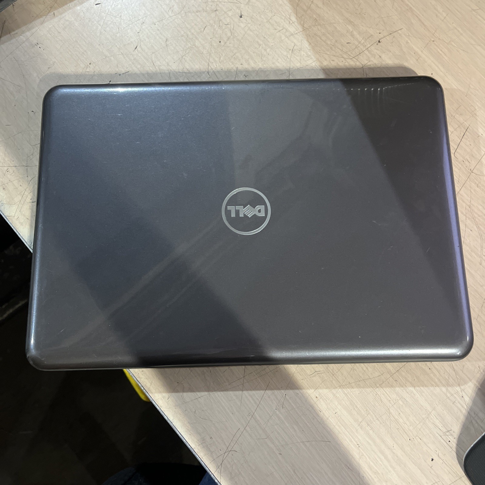 DELL LATITUDE 3380 INTEL CORE I3-6006U 2.00GHZ 8GB RAM NO HD