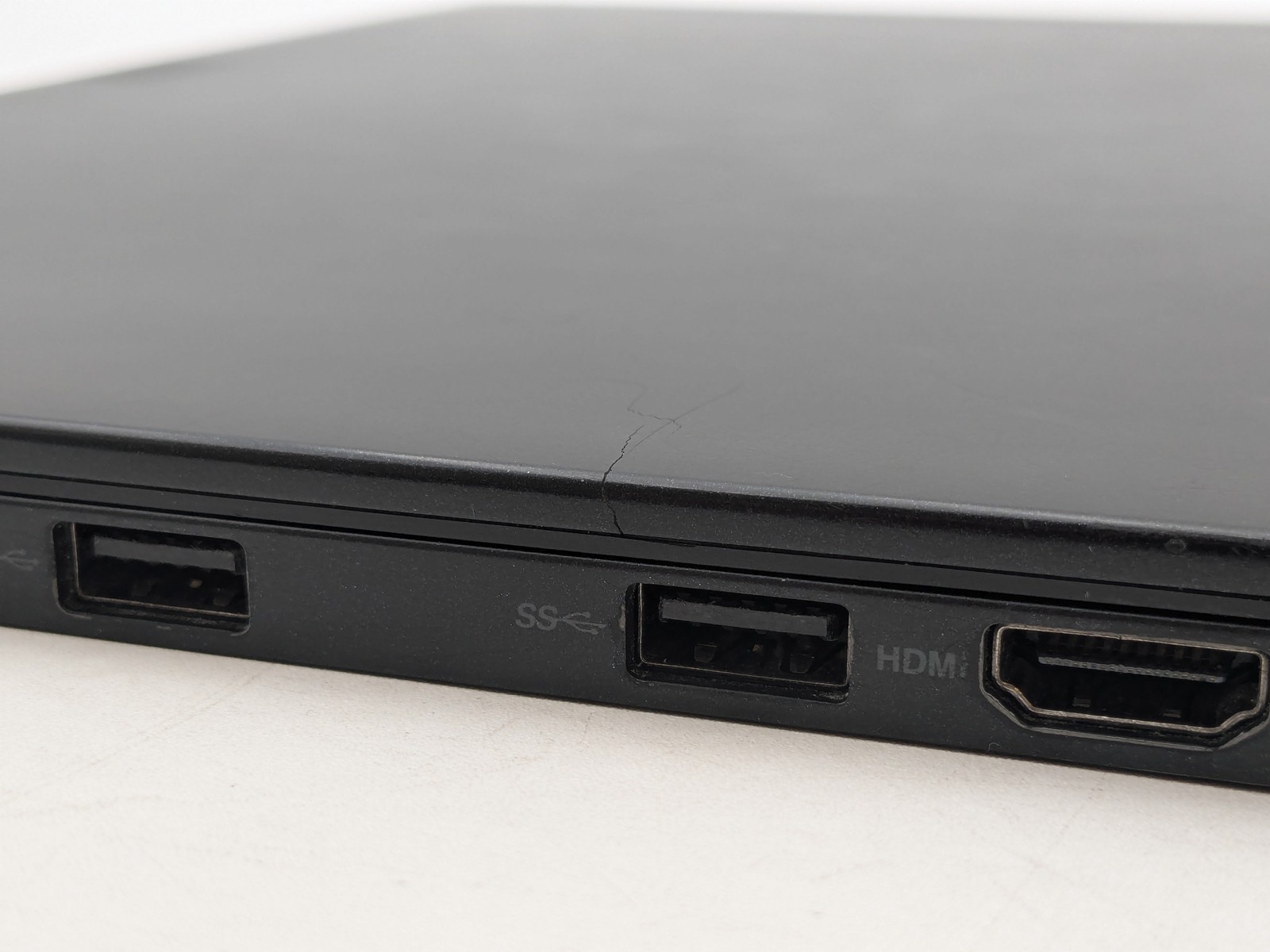 Lenovo ThinkPad X1 Carbon 4th Gen 14″ QHD I7-6600U 512GB 8GB W10P Backlit FPR