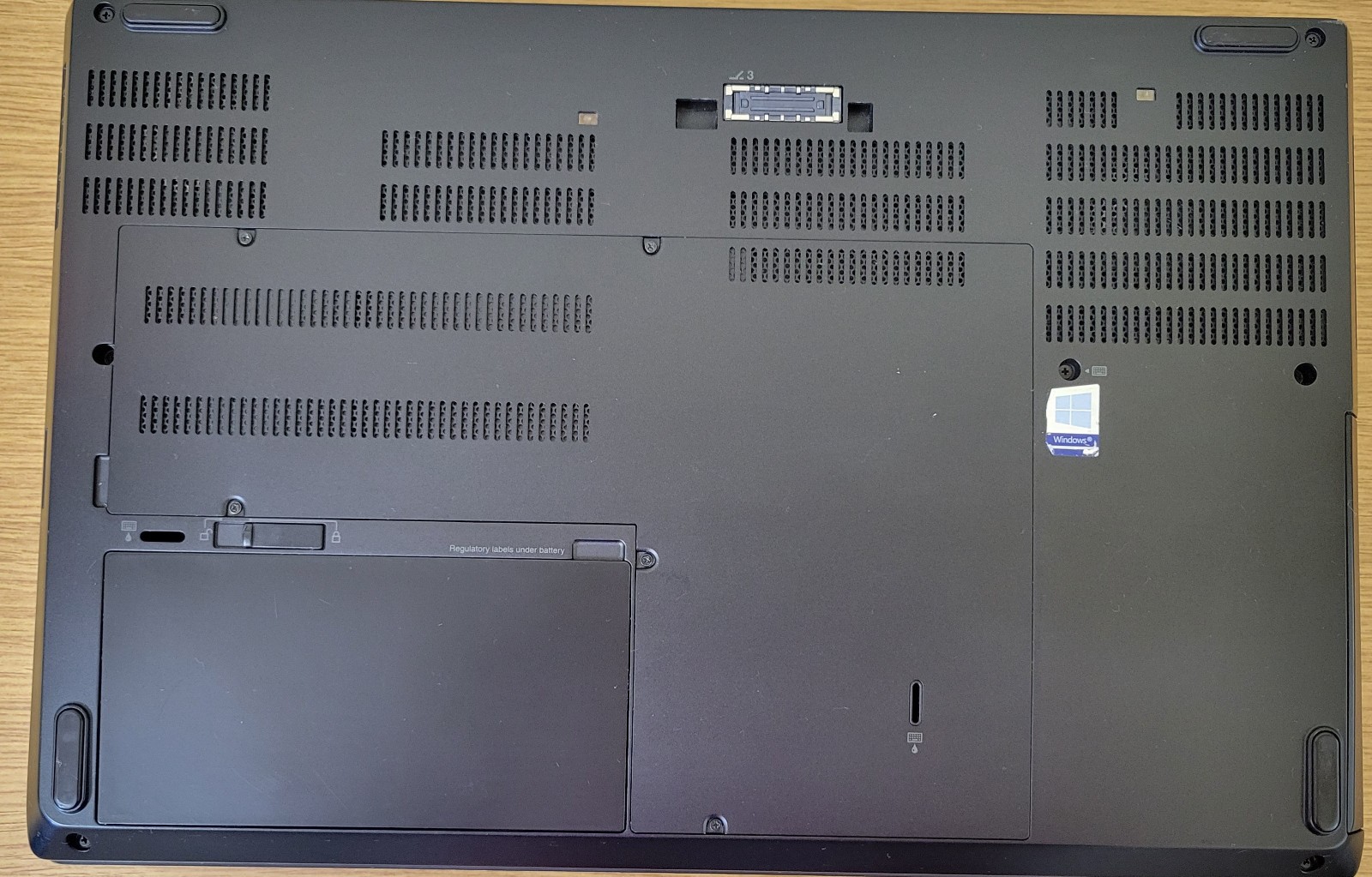 (Lot of 2)Lenovo TPad P71 i7-7th Gen 16GB 2.8/2.90GHz Quad P3000/M620 No OS/SSD