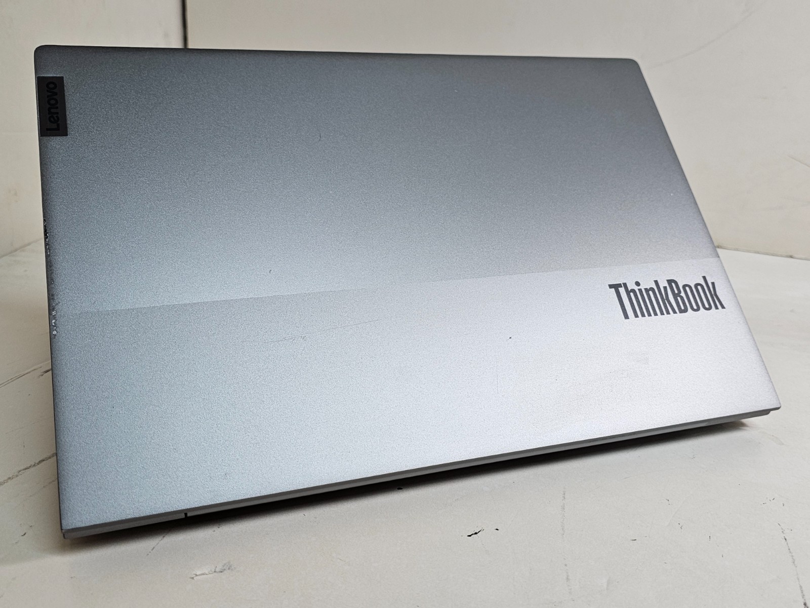 Lenovo ThinkBook 14 G2 ITL – 2.8 GHz i7-1165G7 16GB 512GB 14″ Touchscreen – SP1