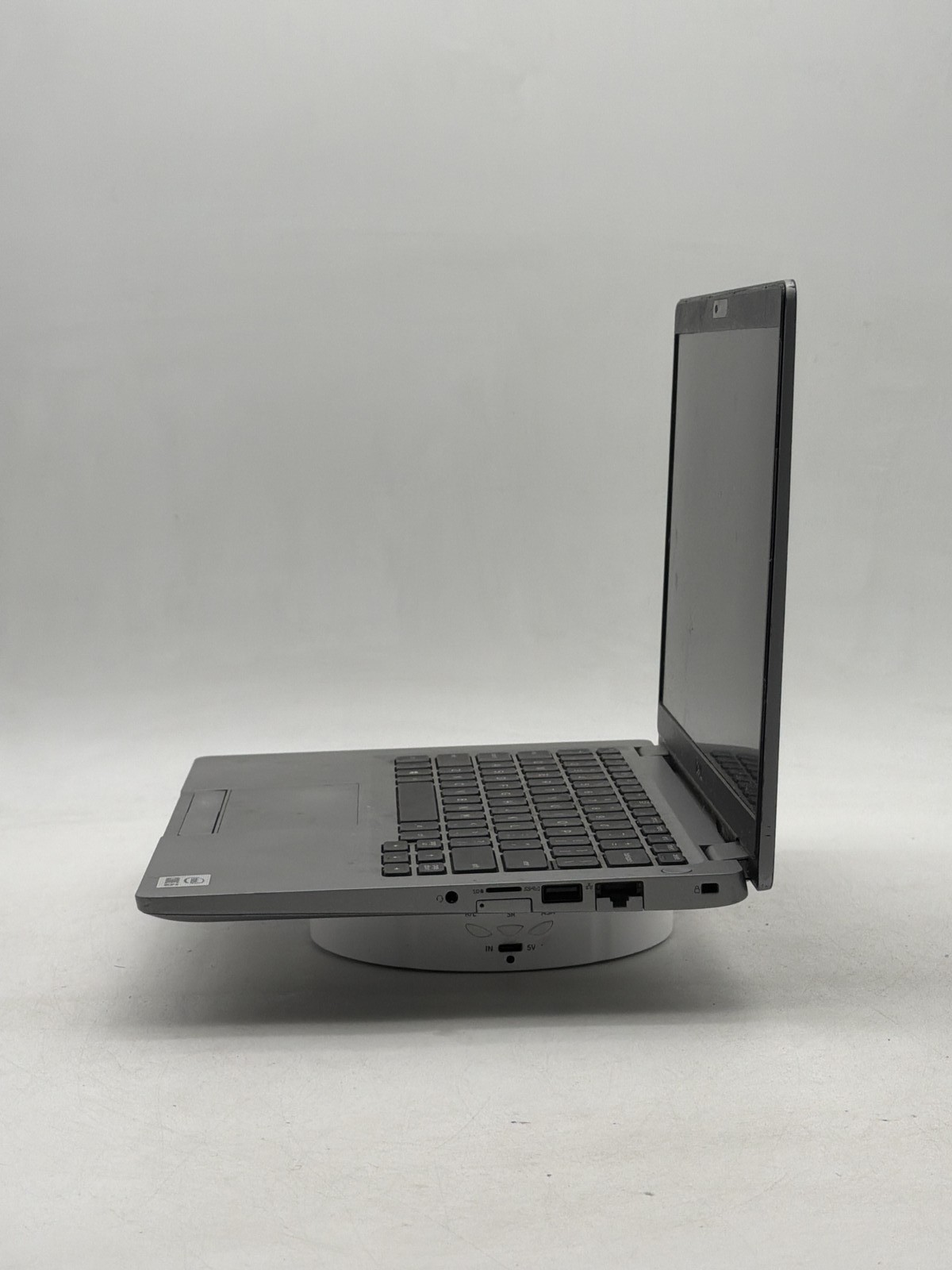 Dell Latitude 5310 13.3″ i5-10310U 16GB 256GB – NO OS READ