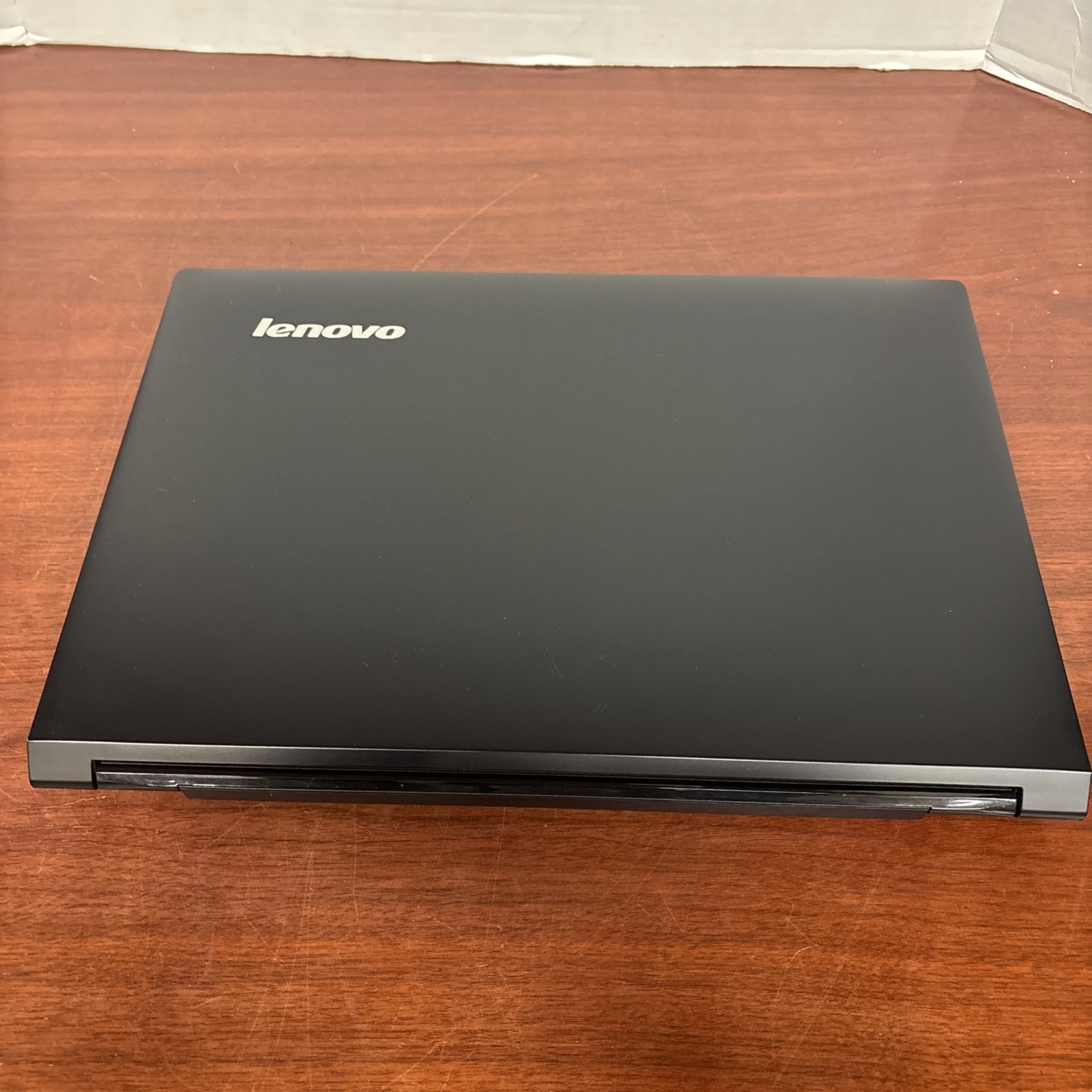 Lenovo B50-45 Laptop AMD E1 8GB RAM 300GB HDD Win 7 Pro